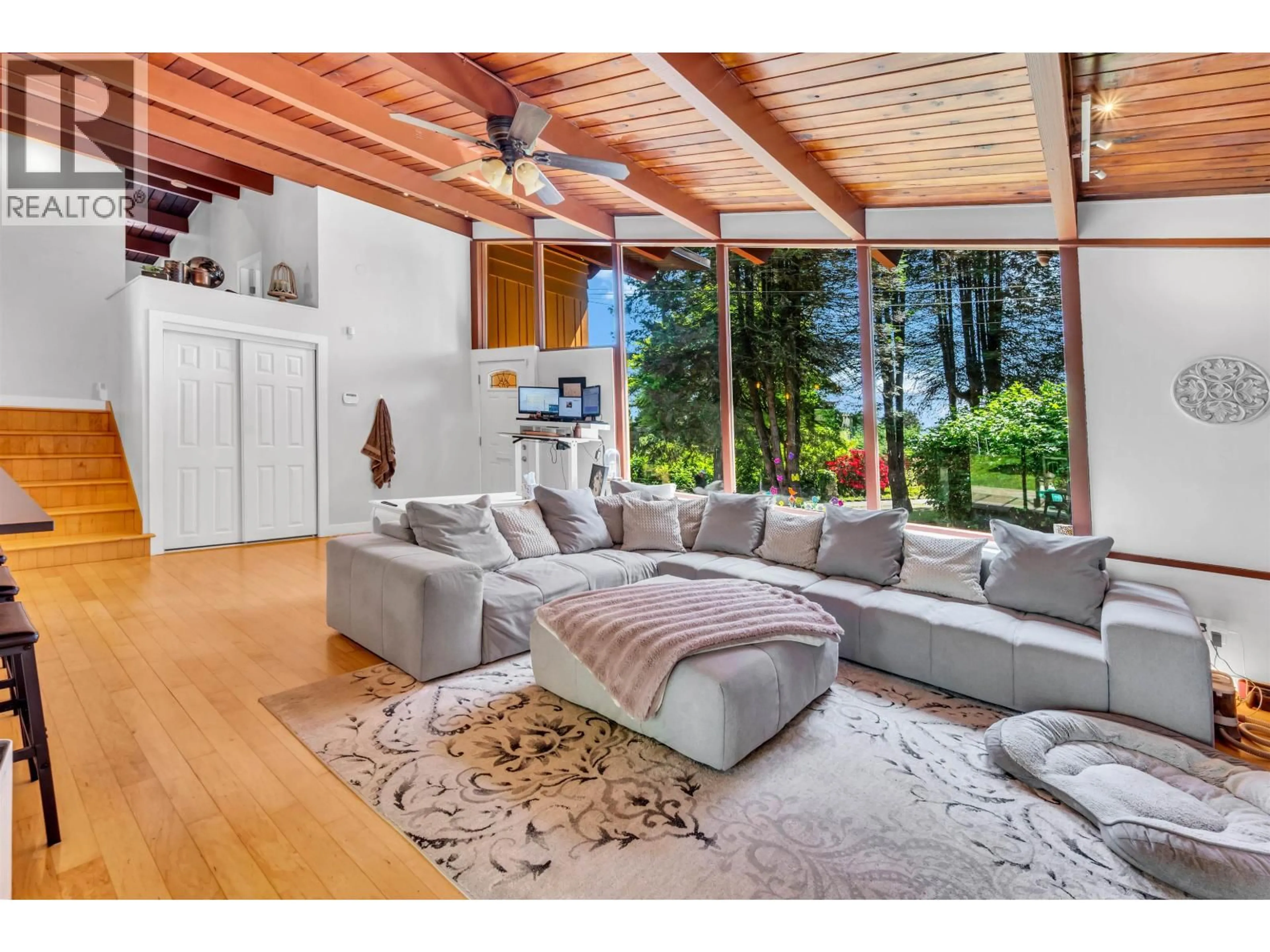 Living room with furniture, unknown for 3091 LAZY A STREET, Coquitlam British Columbia V3C3N8