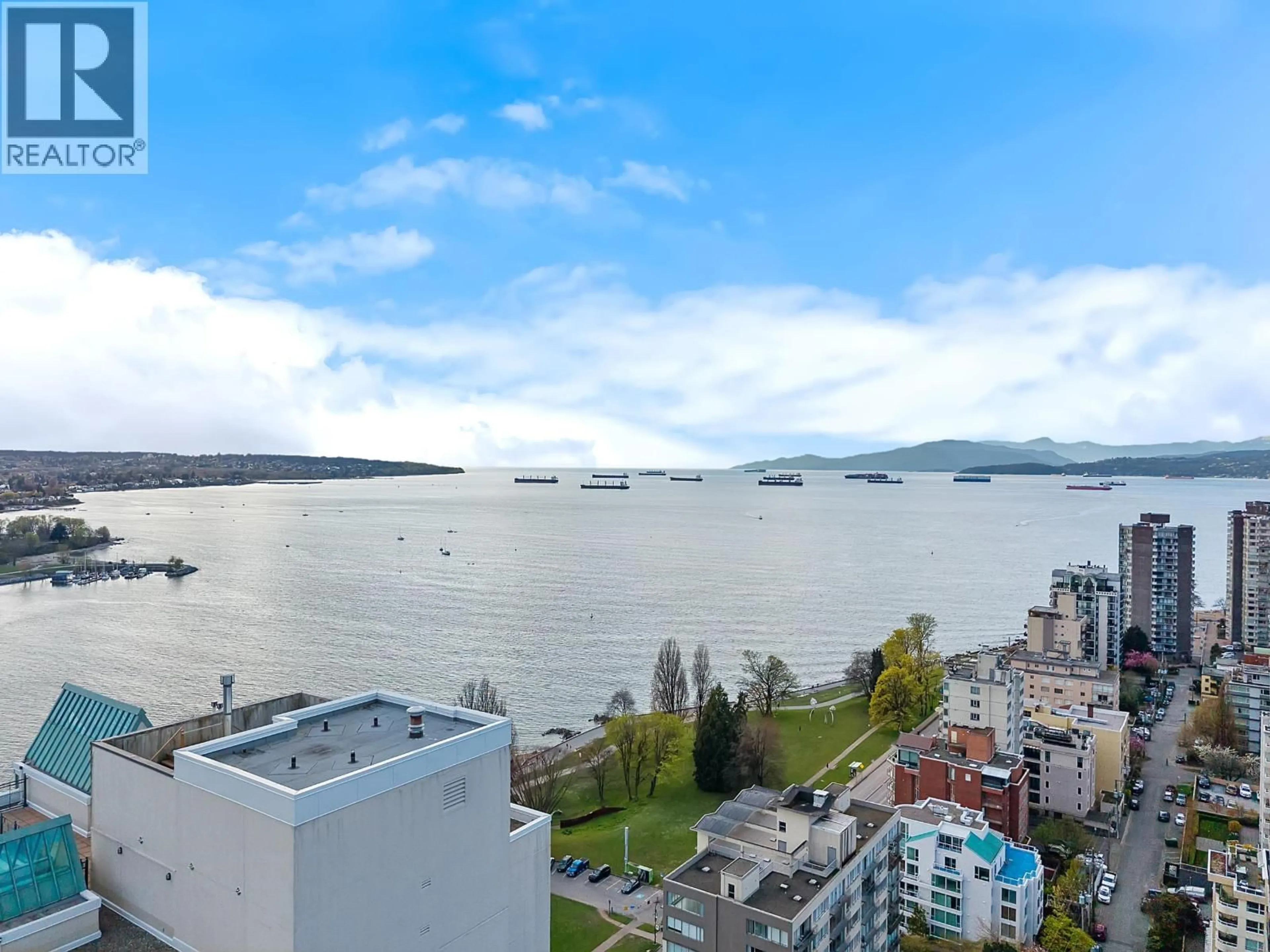 A pic from outside/outdoor area/front of a property/back of a property/a pic from drone, water/lake/river/ocean view for 306 - 1311 BEACH AVENUE, Vancouver British Columbia V6E1V6