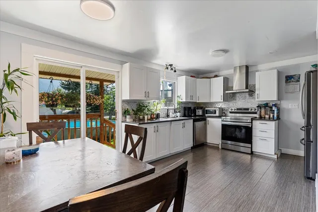 50970 YALE ROAD, Rosedale 5