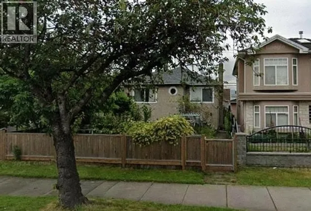 1661 49TH AVENUE, Vancouver