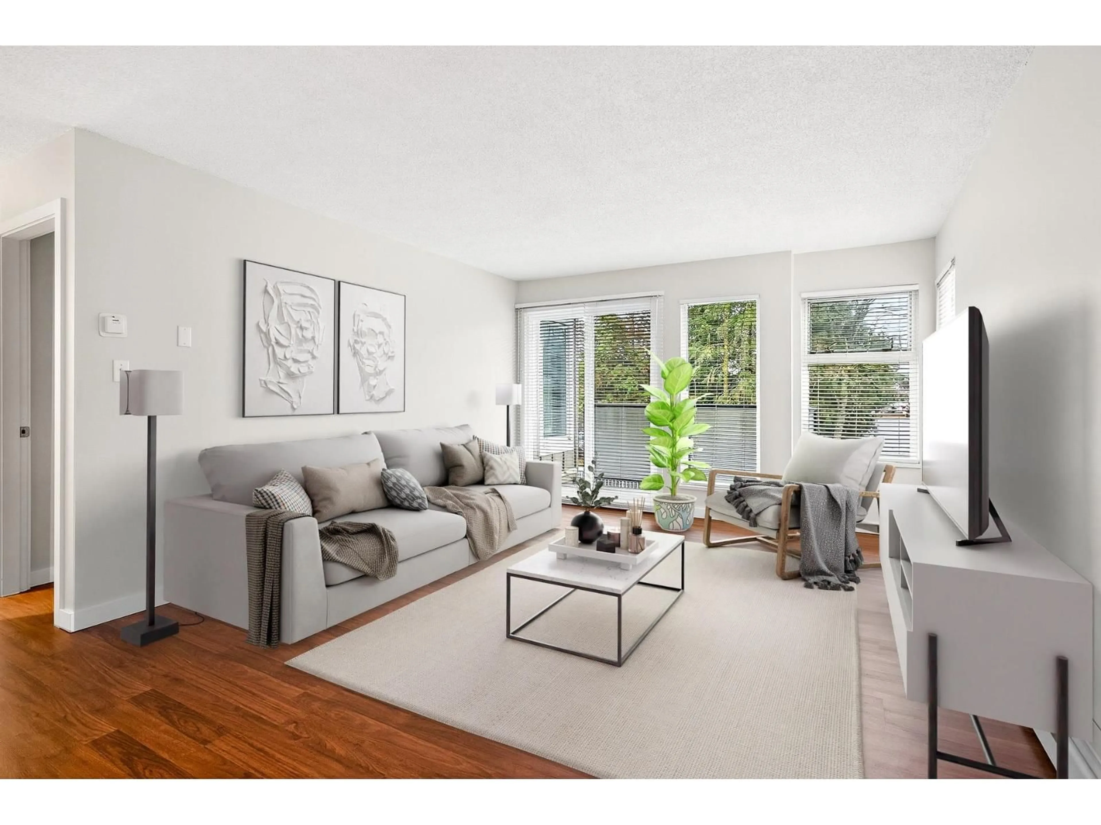 Living room with furniture, unknown for 213 - 1850 SOUTHMERE CRESCENT, Surrey British Columbia V4A6Y6