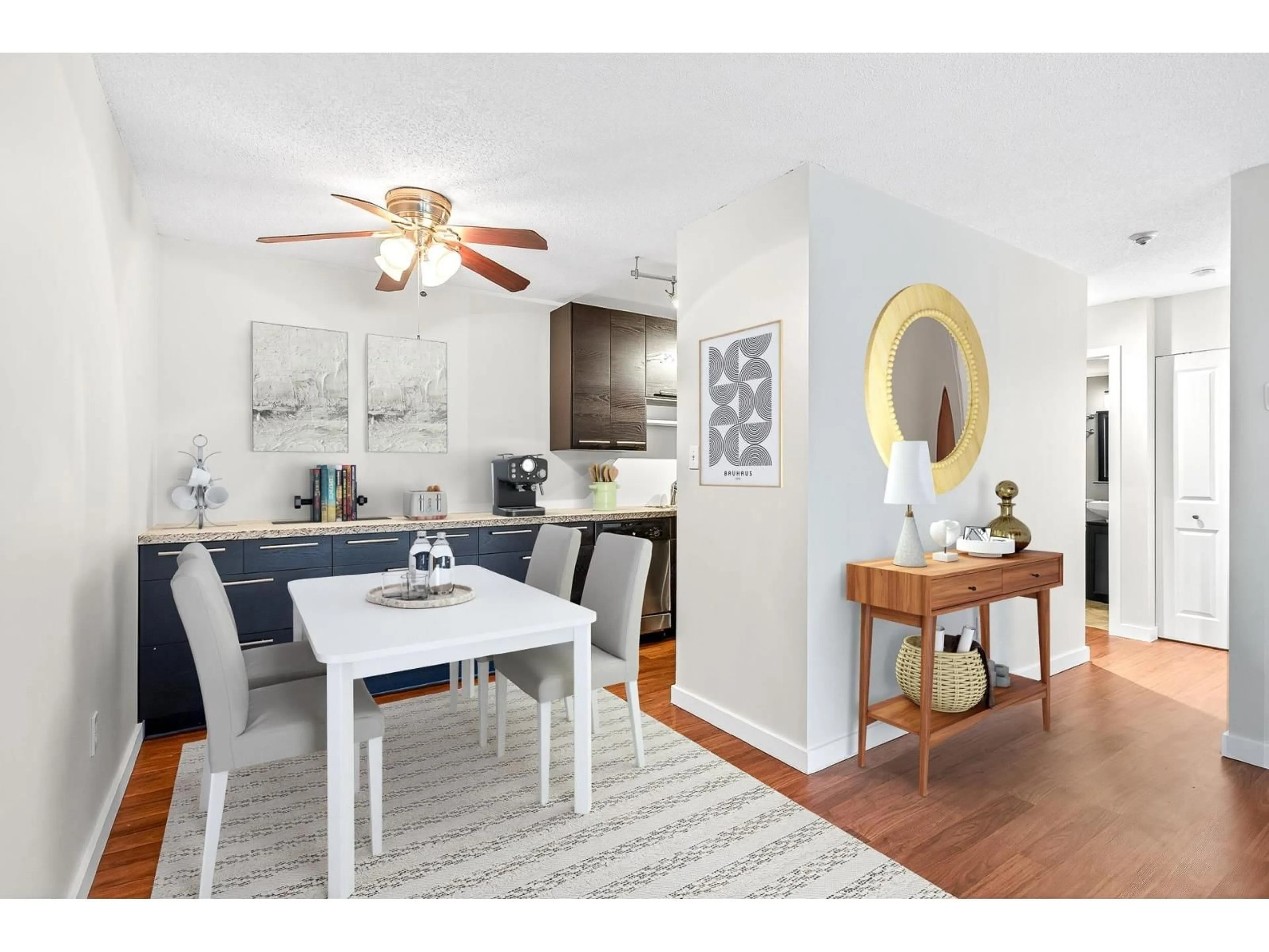 Open concept kitchen, wood/laminate floor for 213 - 1850 SOUTHMERE CRESCENT, Surrey British Columbia V4A6Y6