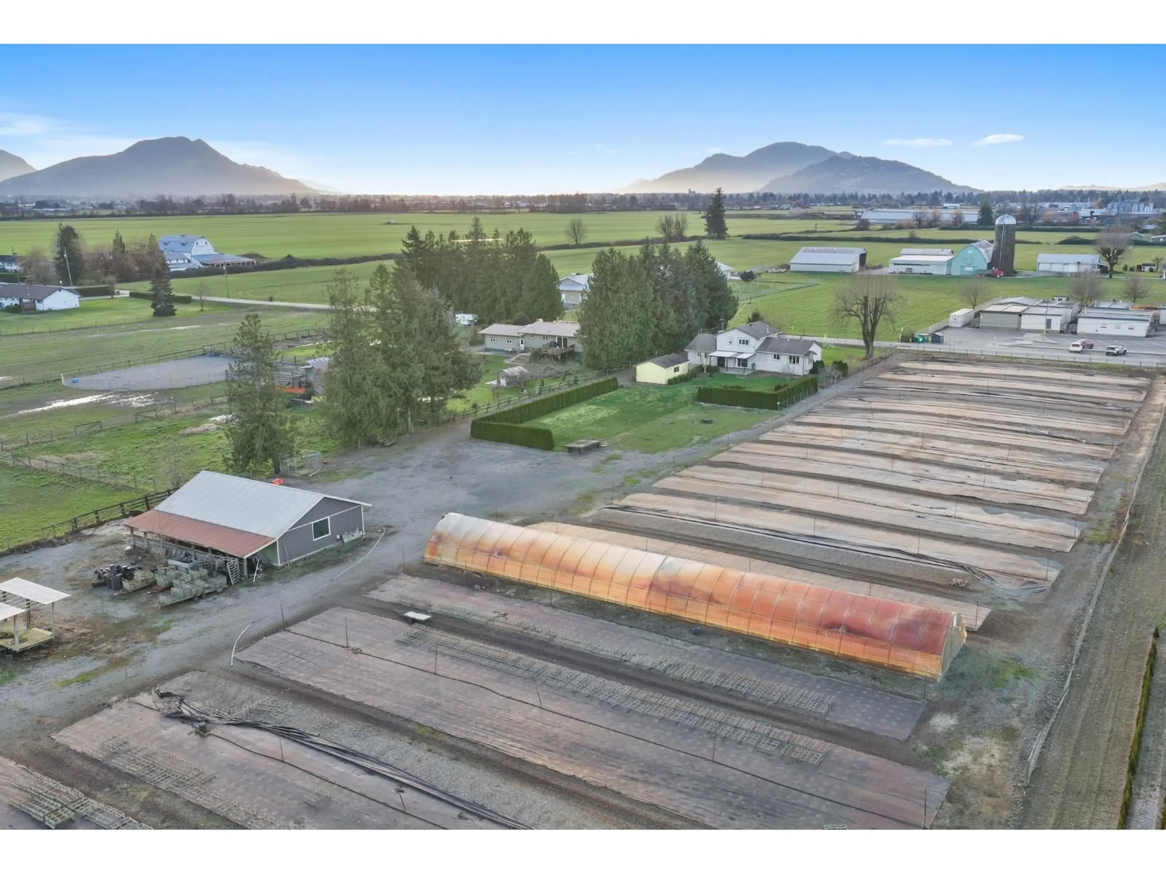 A pic from outside/outdoor area/front of a property/back of a property/a pic from drone, water/lake/river/ocean view for 9850 BANFORD ROAD, Chilliwack British Columbia V2P6H3