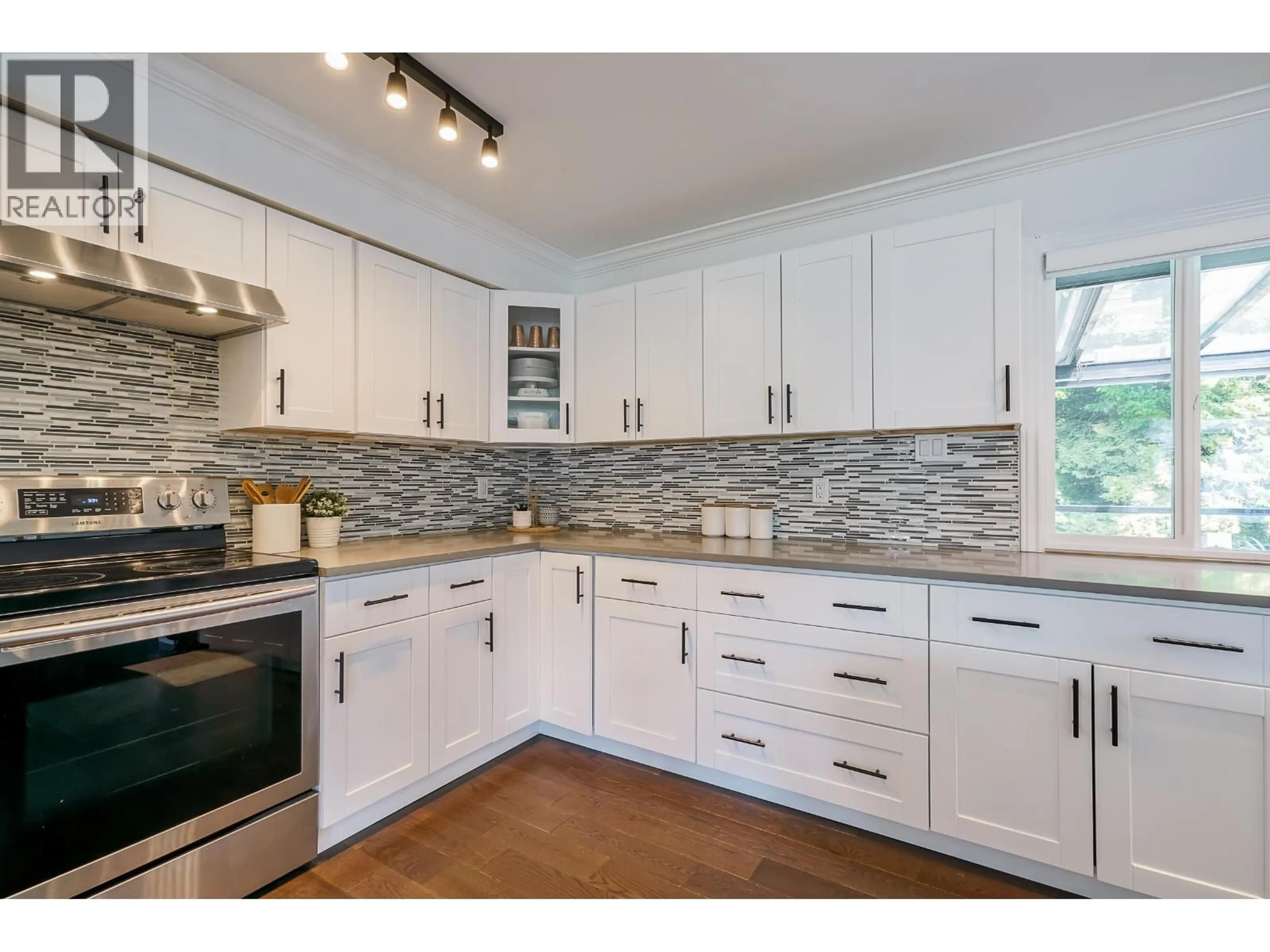 Open concept kitchen, unknown for 1461 KNAPPEN STREET, Port Coquitlam British Columbia V3C2P7