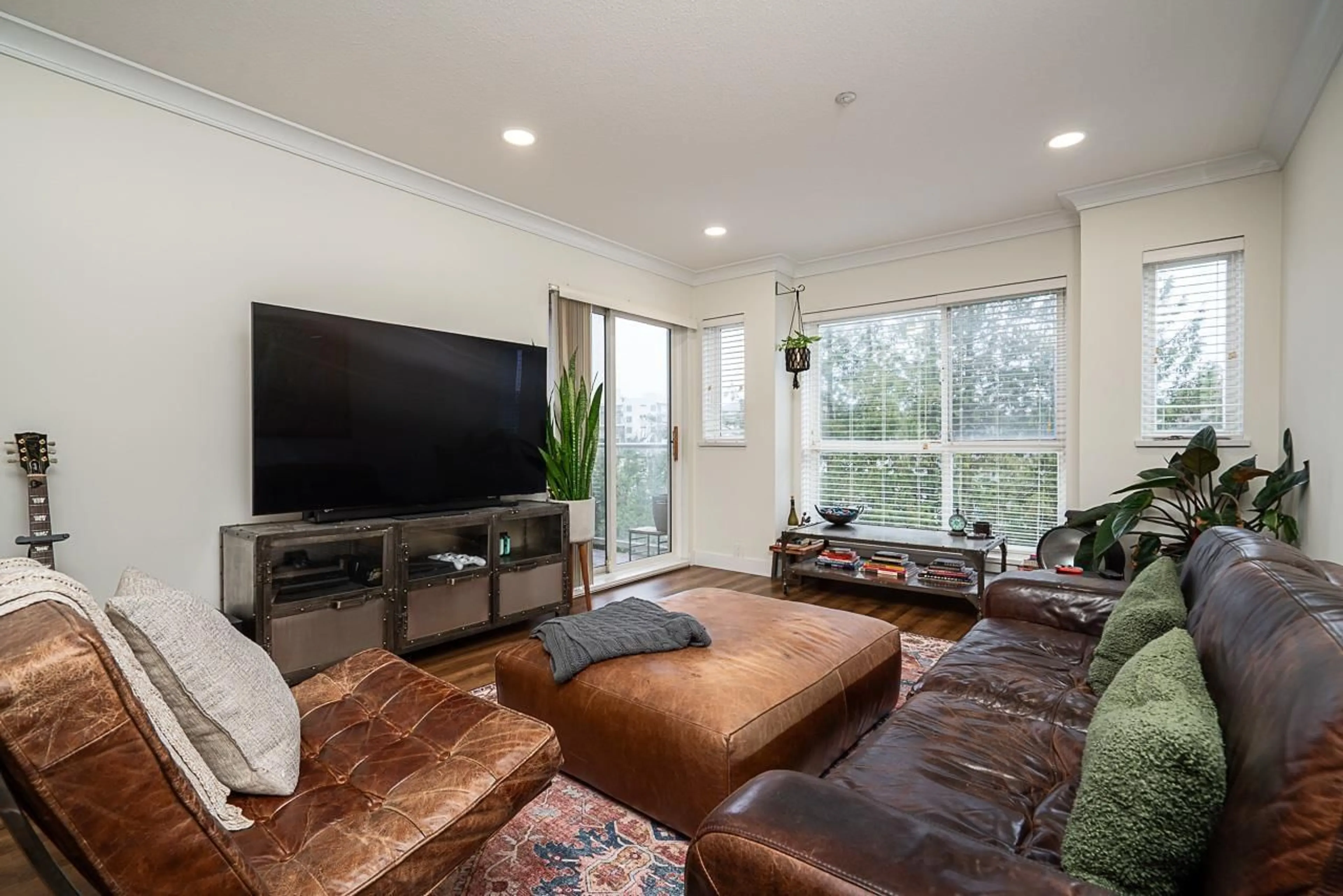 Living room with furniture, unknown for 307 - 5499 203 STREET, Langley British Columbia V3A1W1