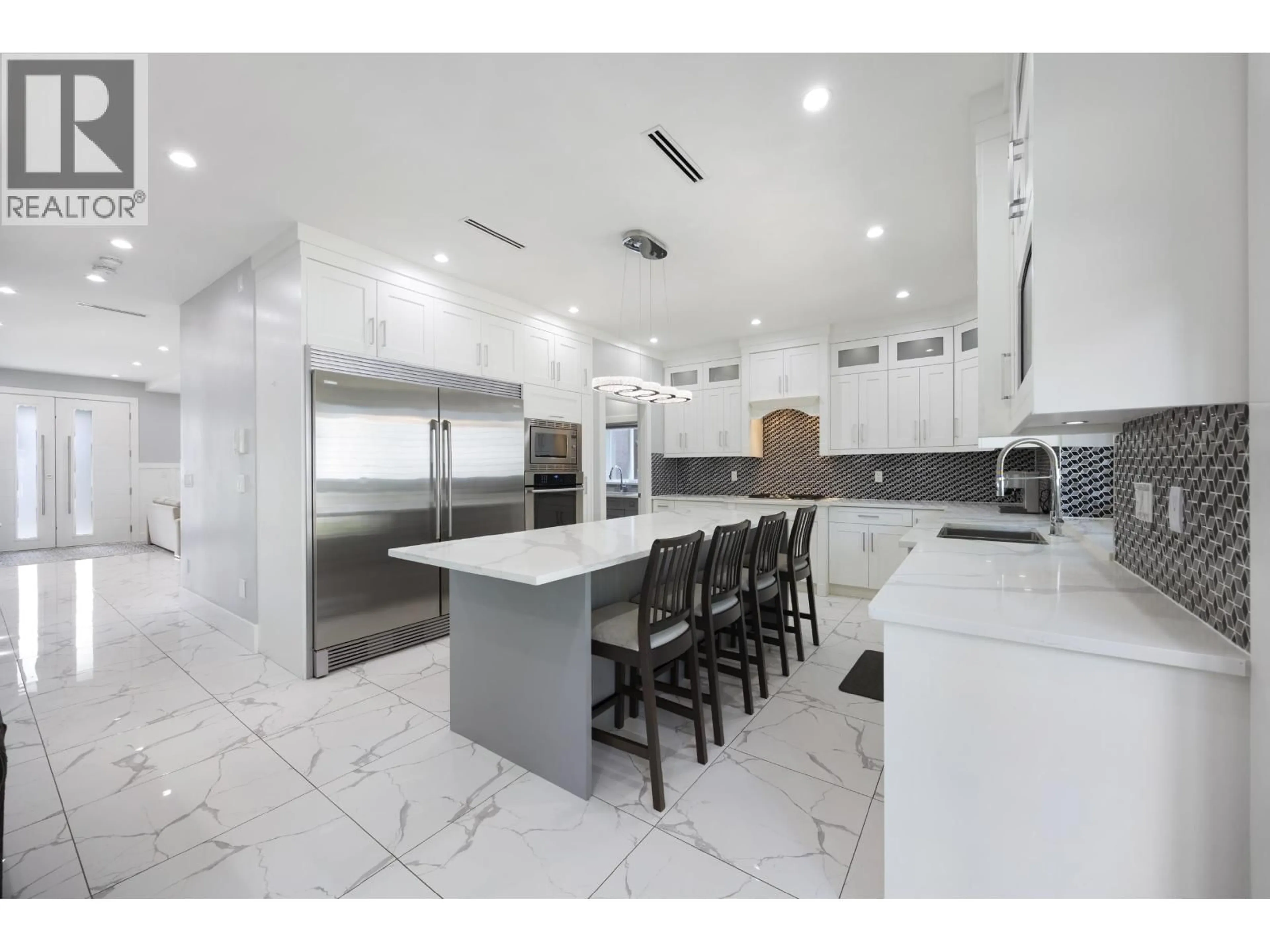 Contemporary kitchen, ceramic/tile floor for 2309 DUBLIN STREET, New Westminster British Columbia V3M3B3