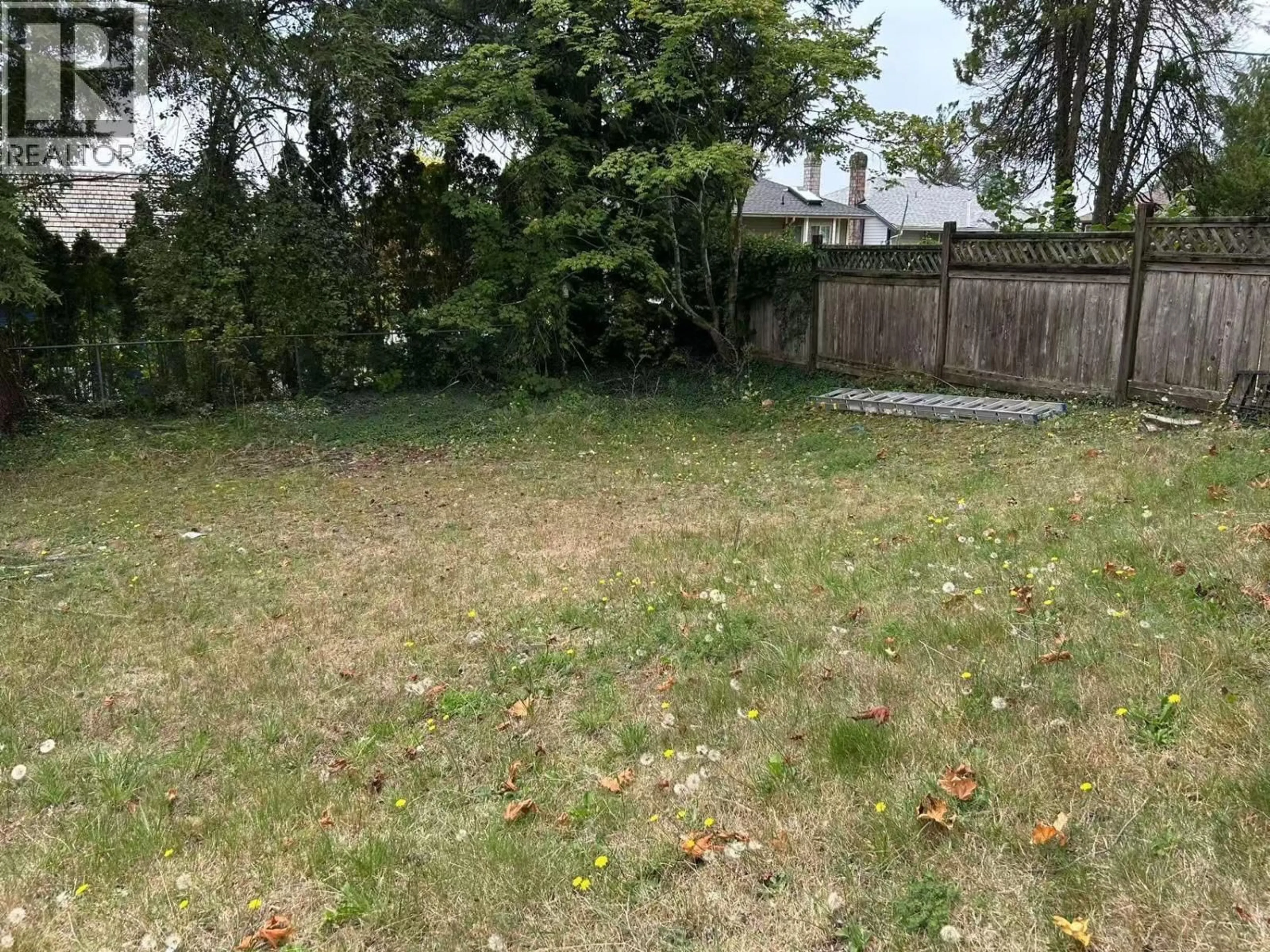 A pic from outside/outdoor area/front of a property/back of a property/a pic from drone, unknown for 1780 RIDEAU AVENUE, Coquitlam British Columbia V3J3G8
