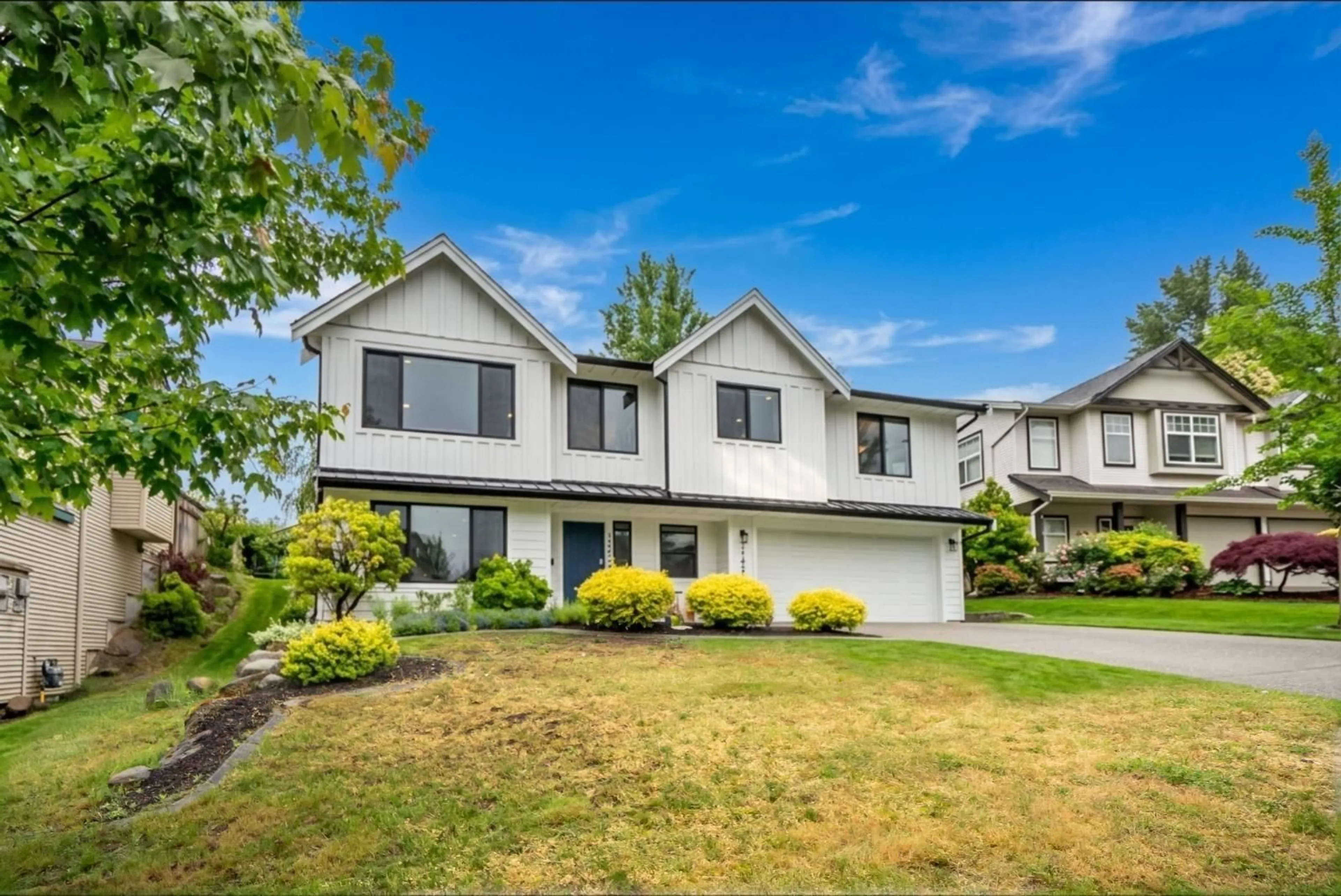 Home with vinyl exterior material, unknown for 35452 STRATHCONA COURT, Abbotsford British Columbia V3G3A2