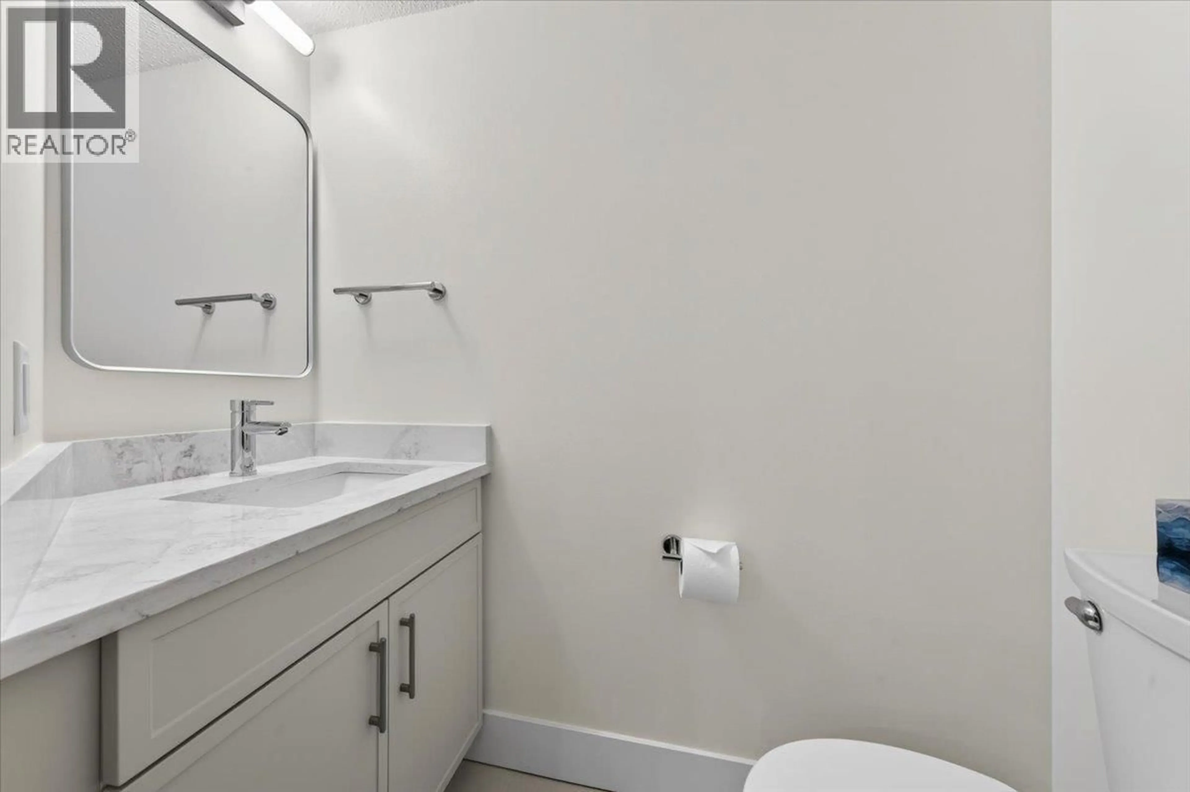 Standard bathroom, unknown for 44 - 1240 FALCON DRIVE, Coquitlam British Columbia V3E2B4