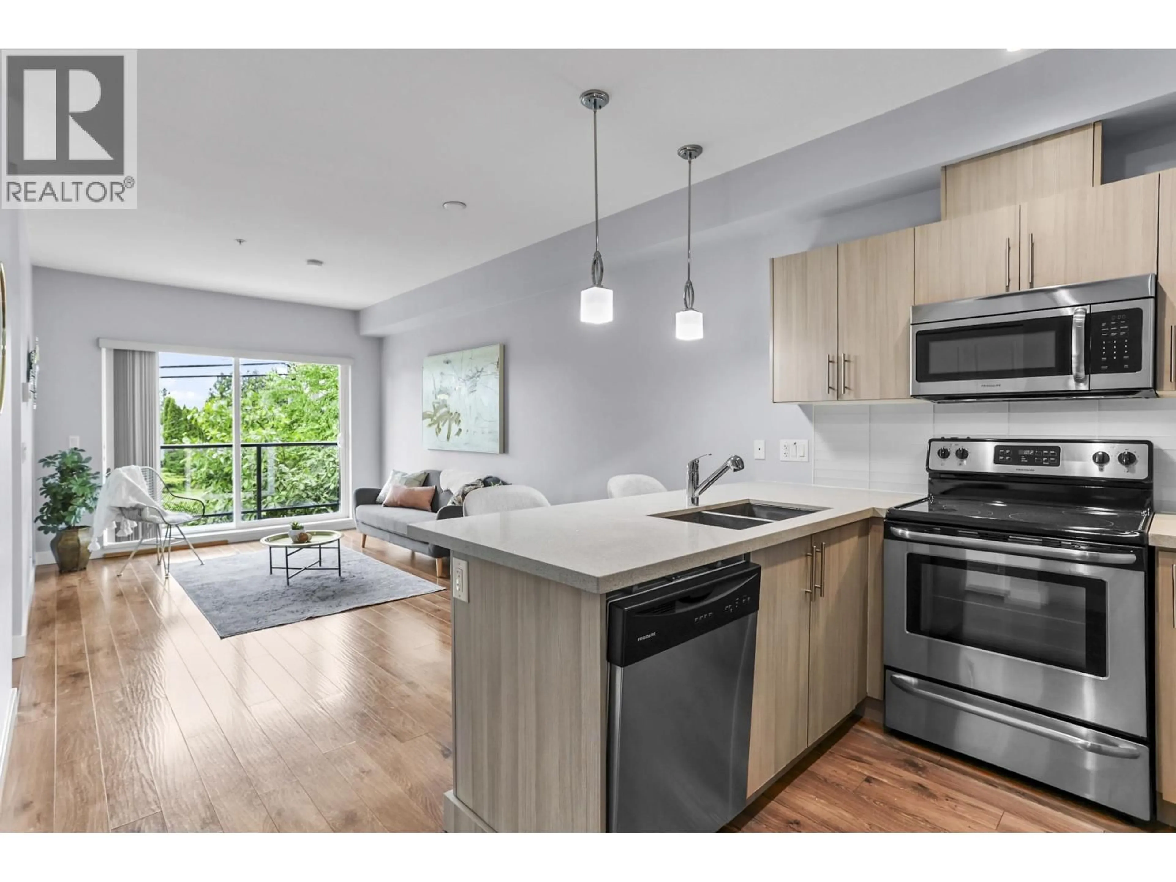 Open concept kitchen, wood/laminate floor for 211 - 12070 227 STREET, Maple Ridge British Columbia V2X9H2