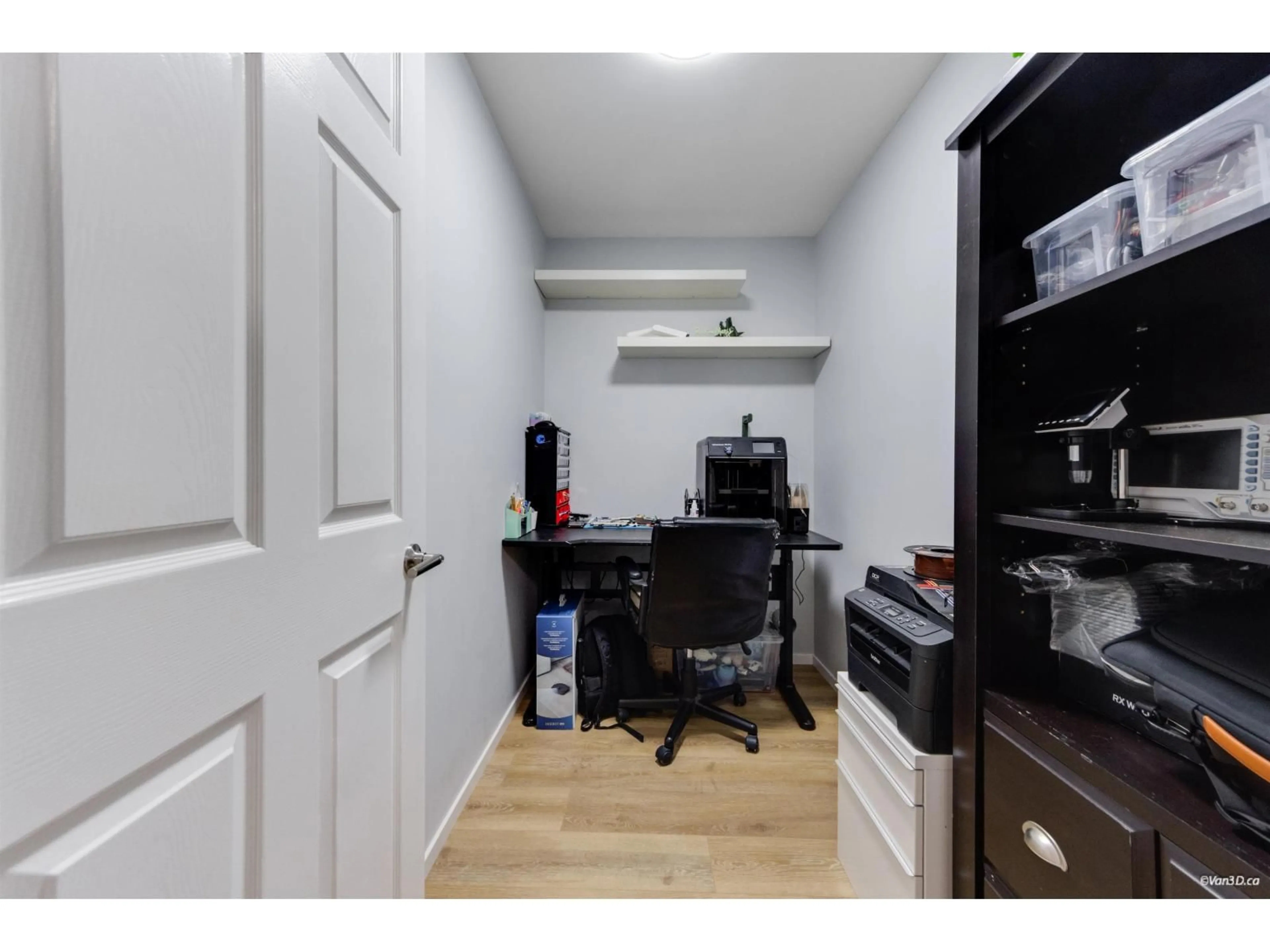 A pic of a room for 1 - 9437 HAZEL STREET, Chilliwack British Columbia V2P5M9