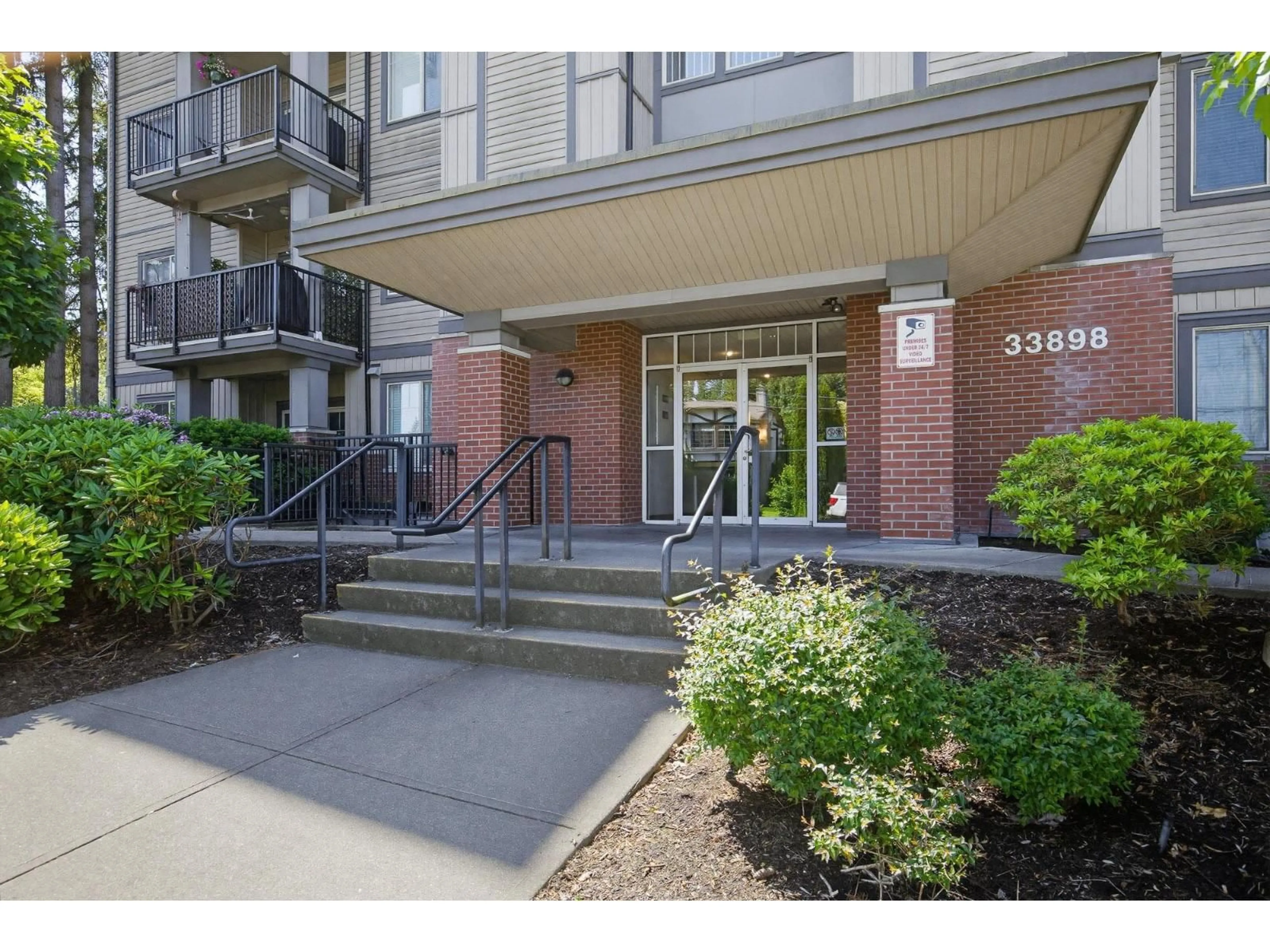 Unknown for 204 - 33898 PINE STREET, Abbotsford British Columbia V2S2P3