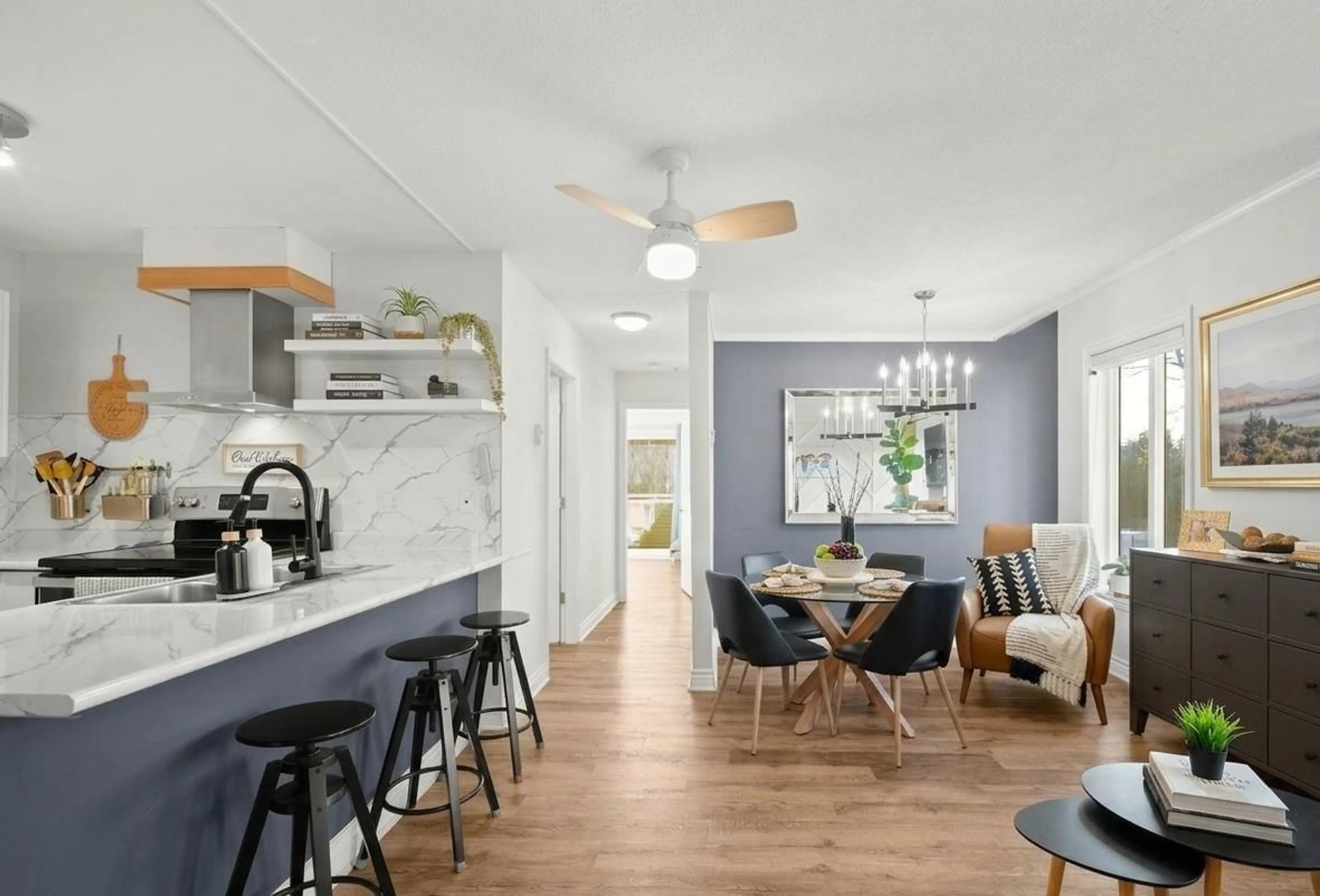 Open concept kitchen, unknown for 201 - 12110 80 AVENUE, Surrey British Columbia V3W0V2