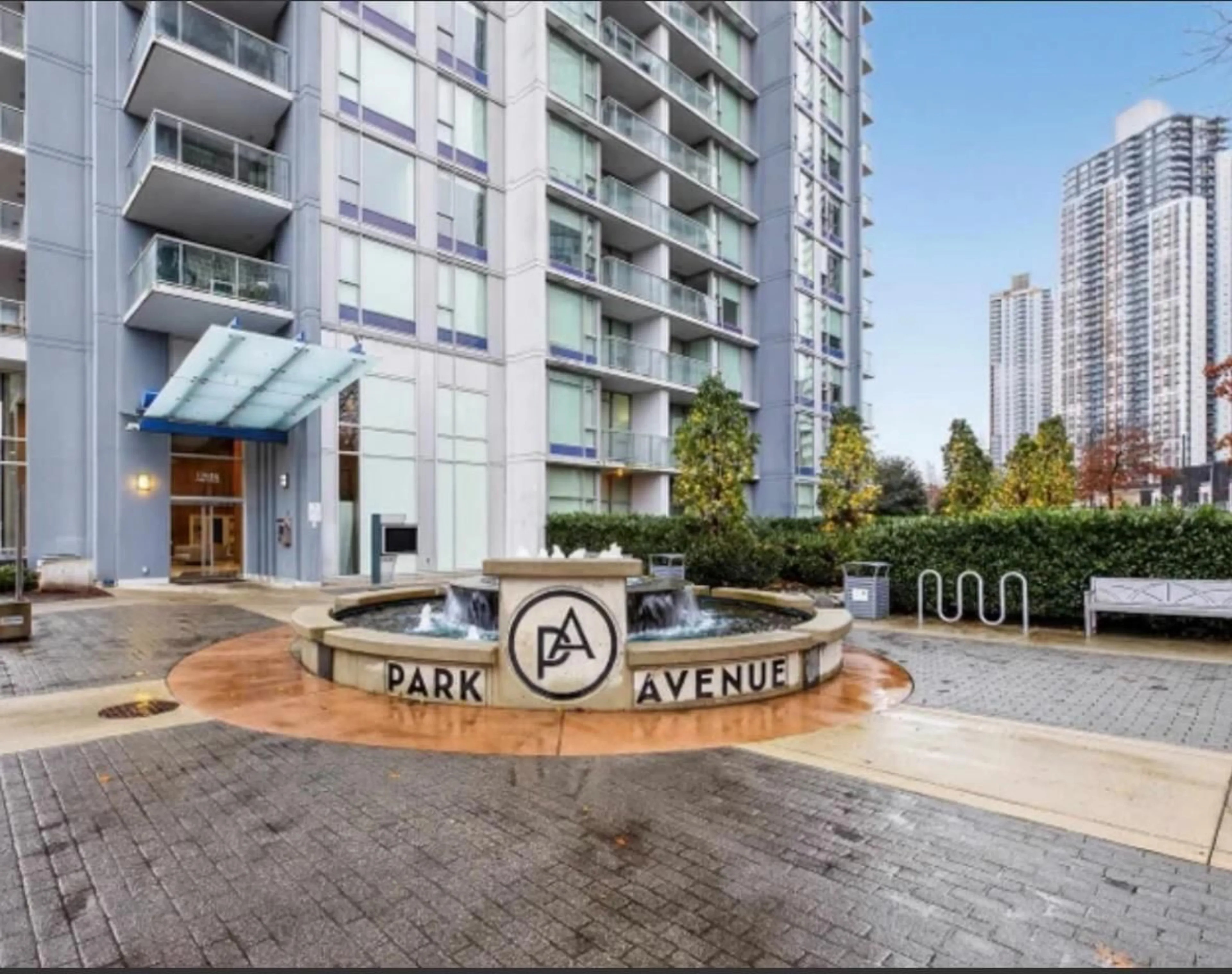 Indoor foyer for 3908 - 13696 100 AVENUE, Surrey British Columbia V3T0L5