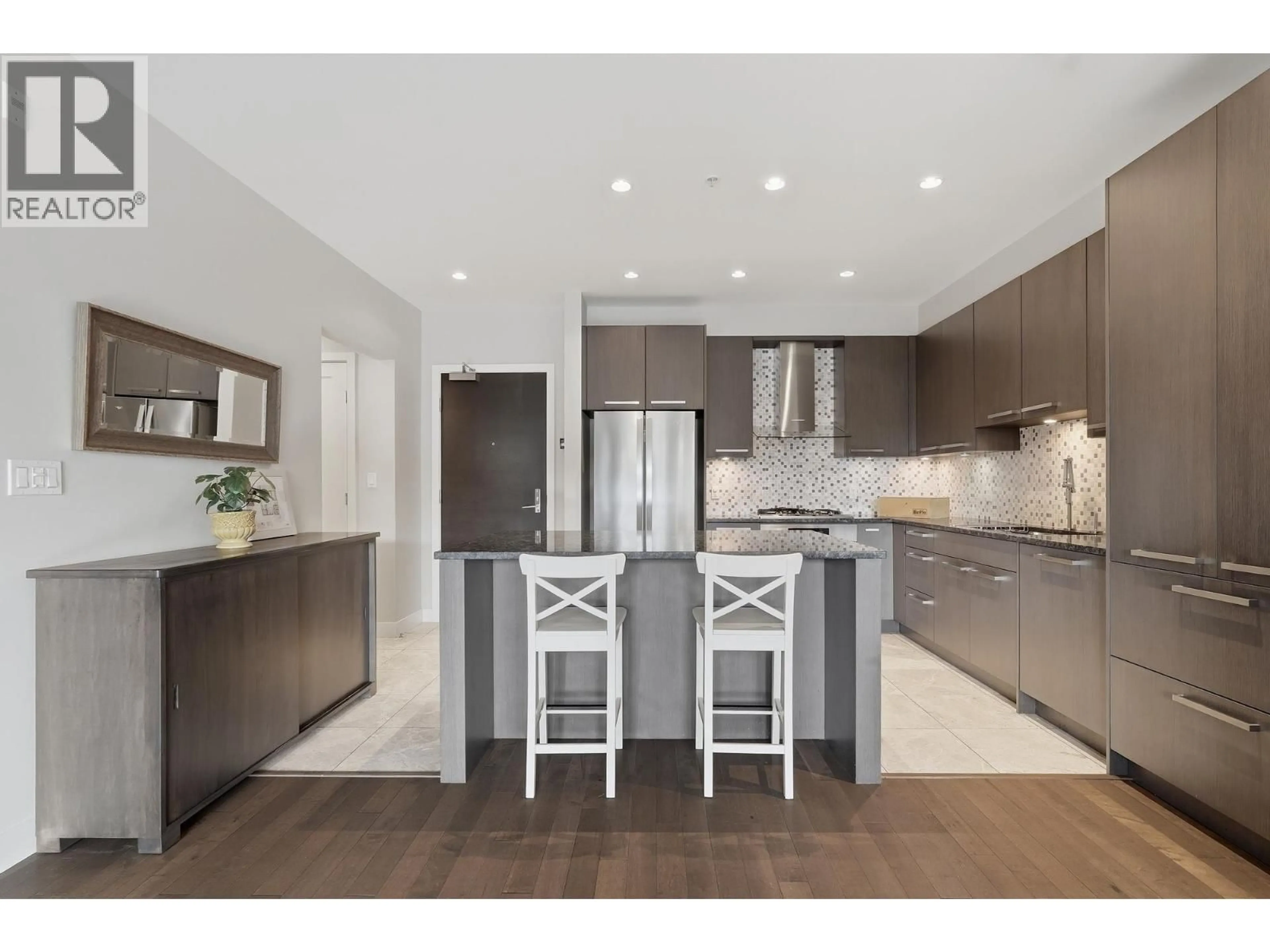 Open concept kitchen, unknown for 305 - 4570 HASTINGS STREET, Burnaby British Columbia V5C0E8