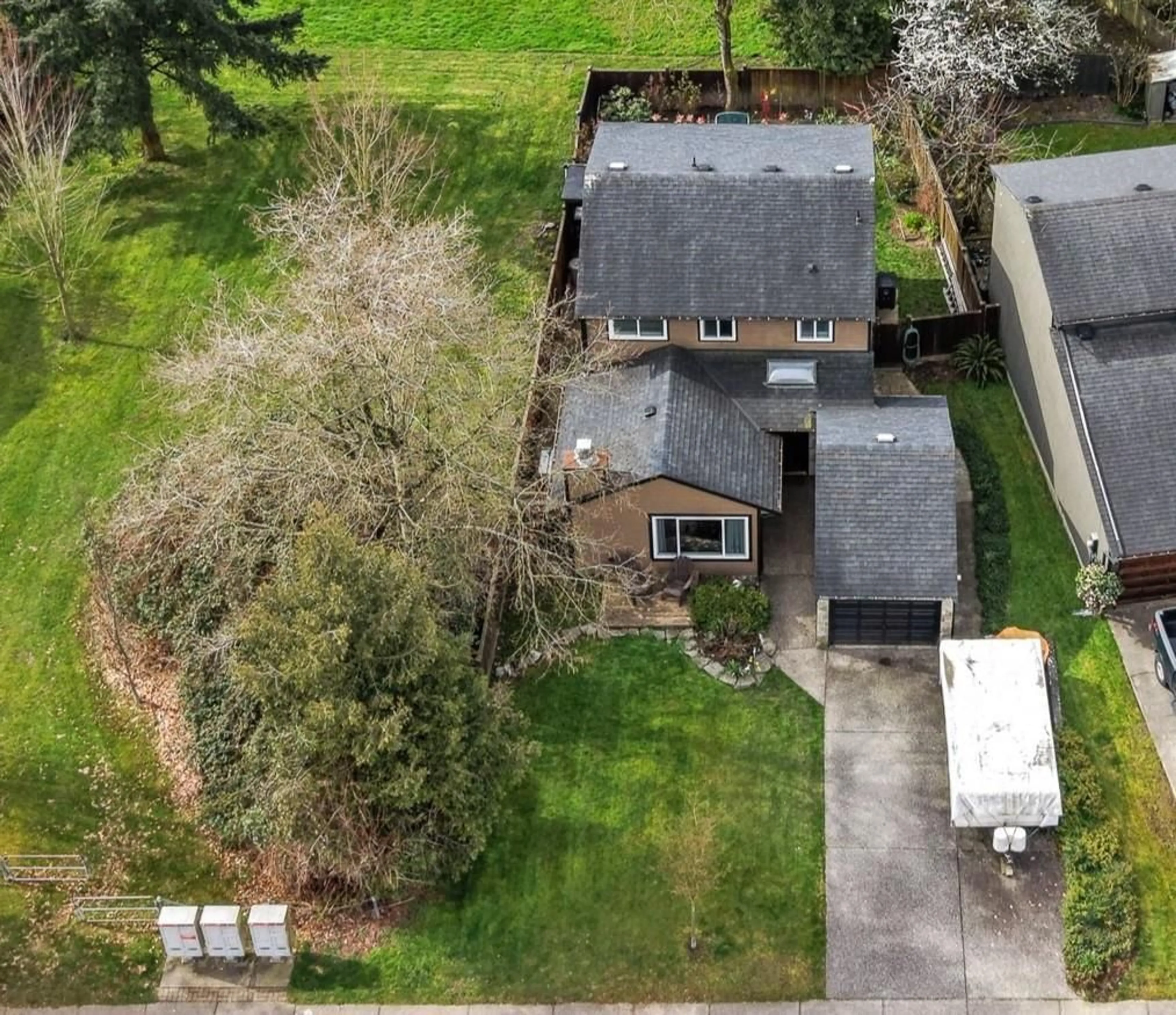 A pic from outside/outdoor area/front of a property/back of a property/a pic from drone, street for 19432 62 AVENUE, Surrey British Columbia V3S7L4