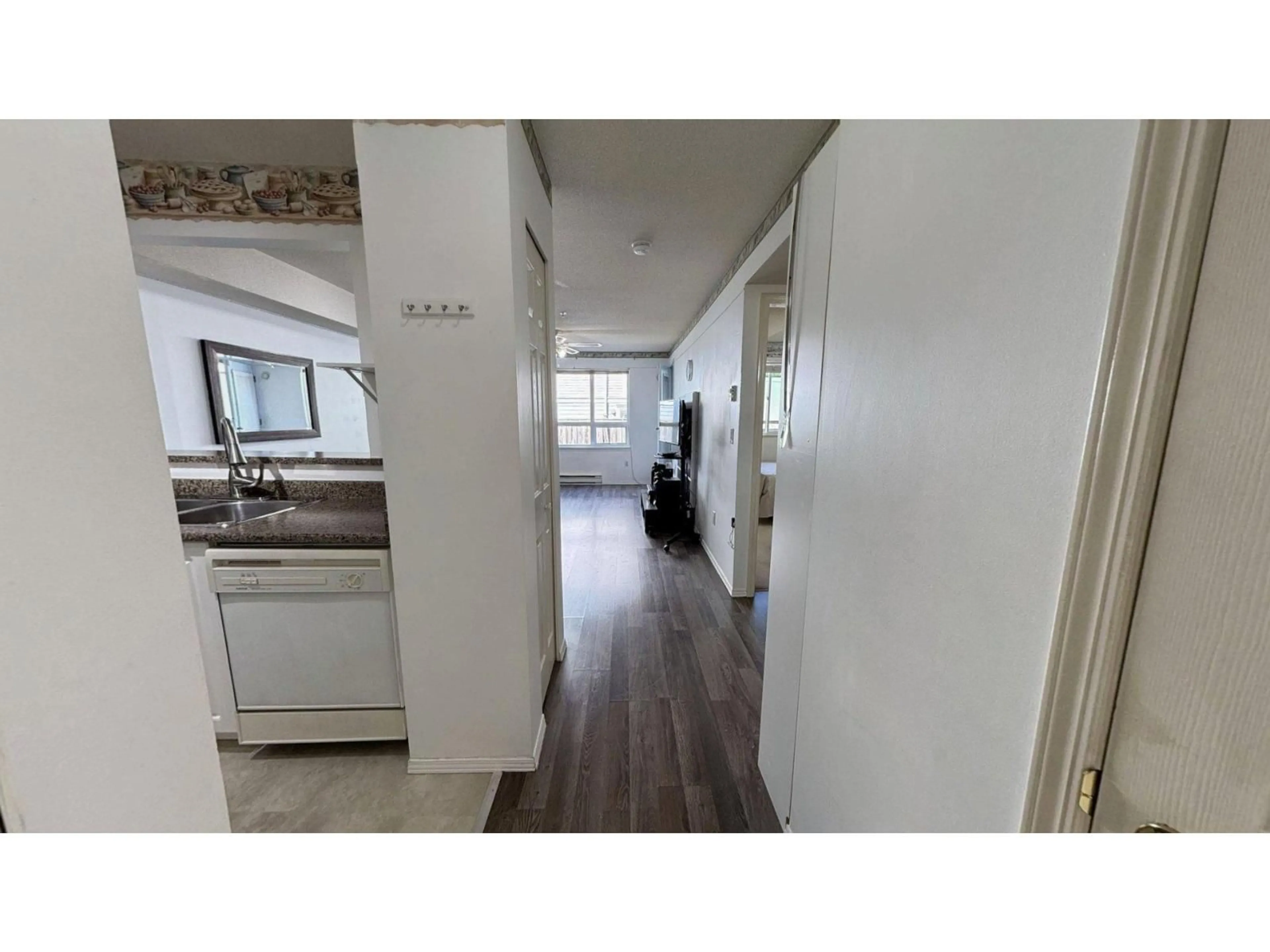 A pic of a room for 105 - 14355 103 AVENUE, Burnaby British Columbia V3T5V5