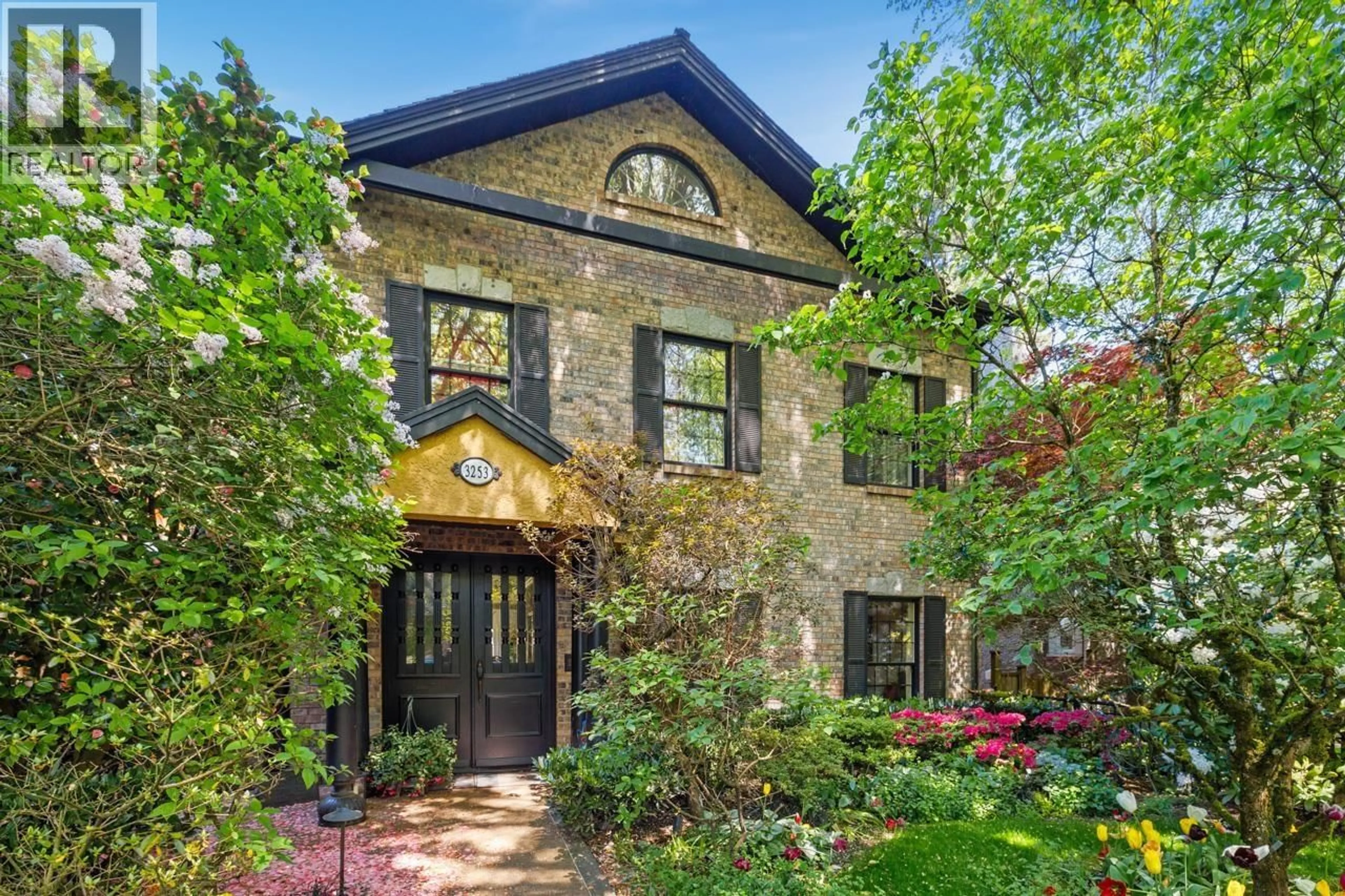 Home with brick exterior material, street for 3253 24TH AVENUE, Vancouver British Columbia V6L1R8