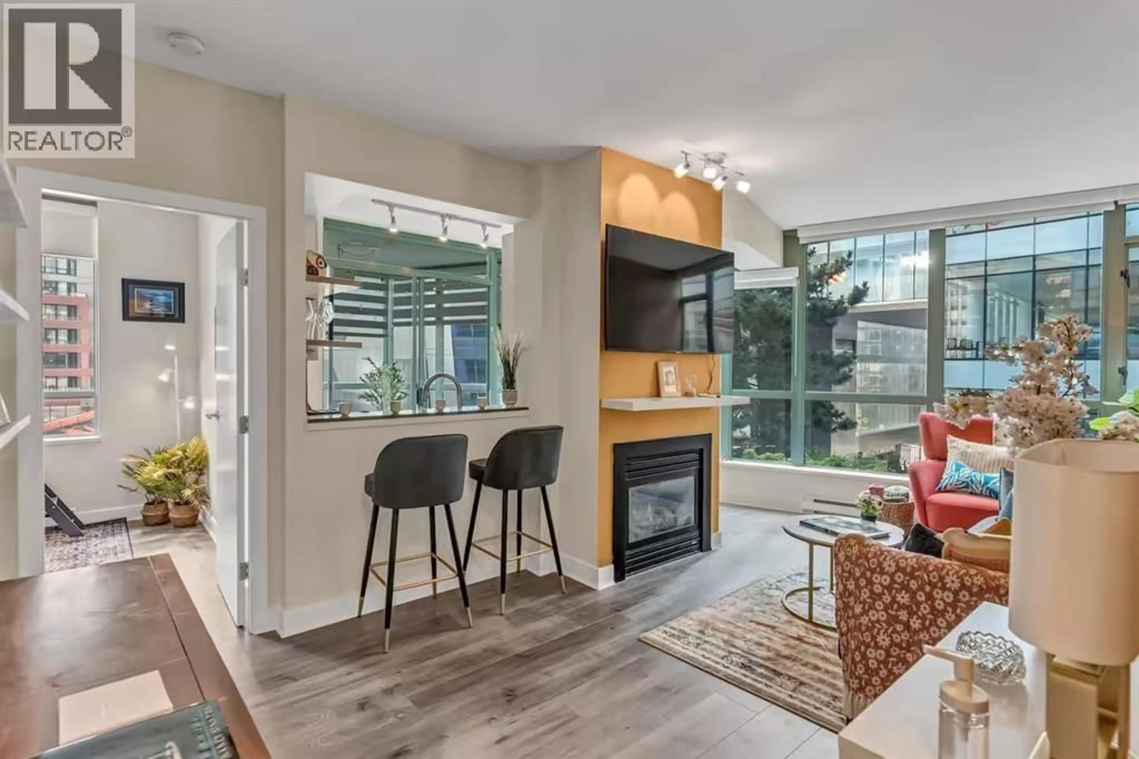 Open concept kitchen, unknown for 302 - 1238 BURRARD STREET, Vancouver British Columbia V6Z3E1