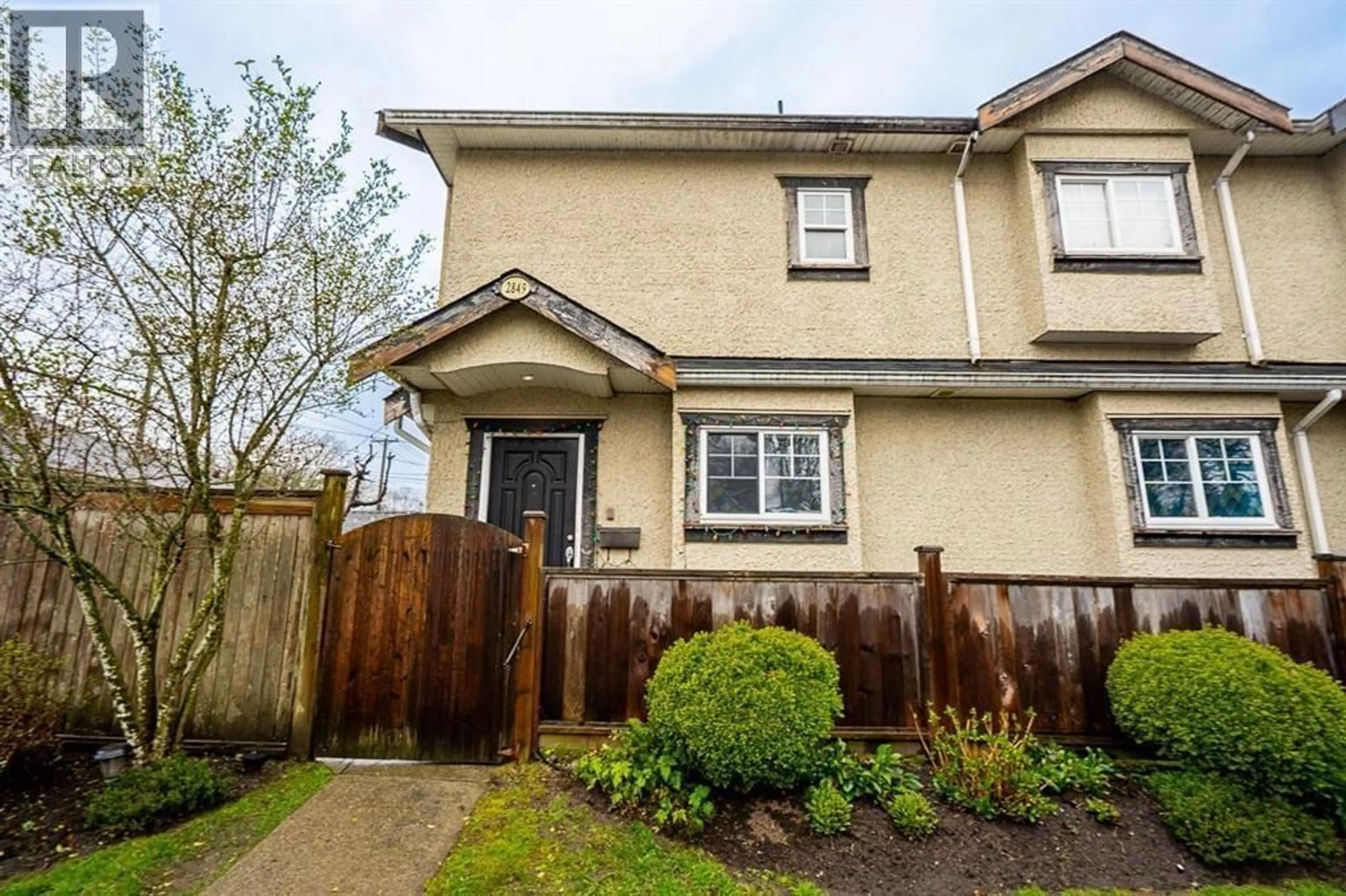 Unknown for 2849 LAKEWOOD DRIVE, Vancouver British Columbia V5N5P8