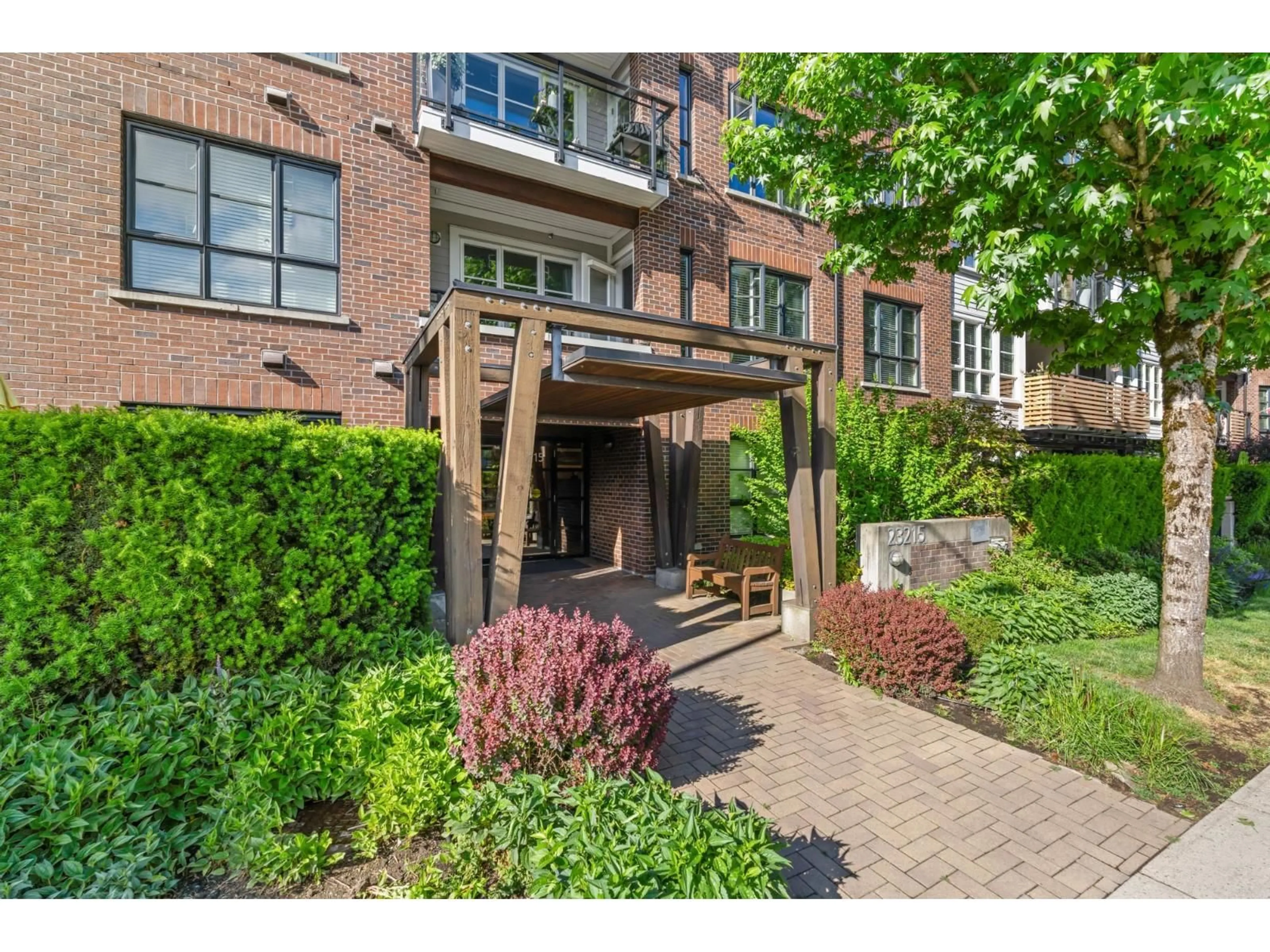 Unknown for 101 - 23215 BILLY BROWN ROAD, Langley British Columbia V1M0B7