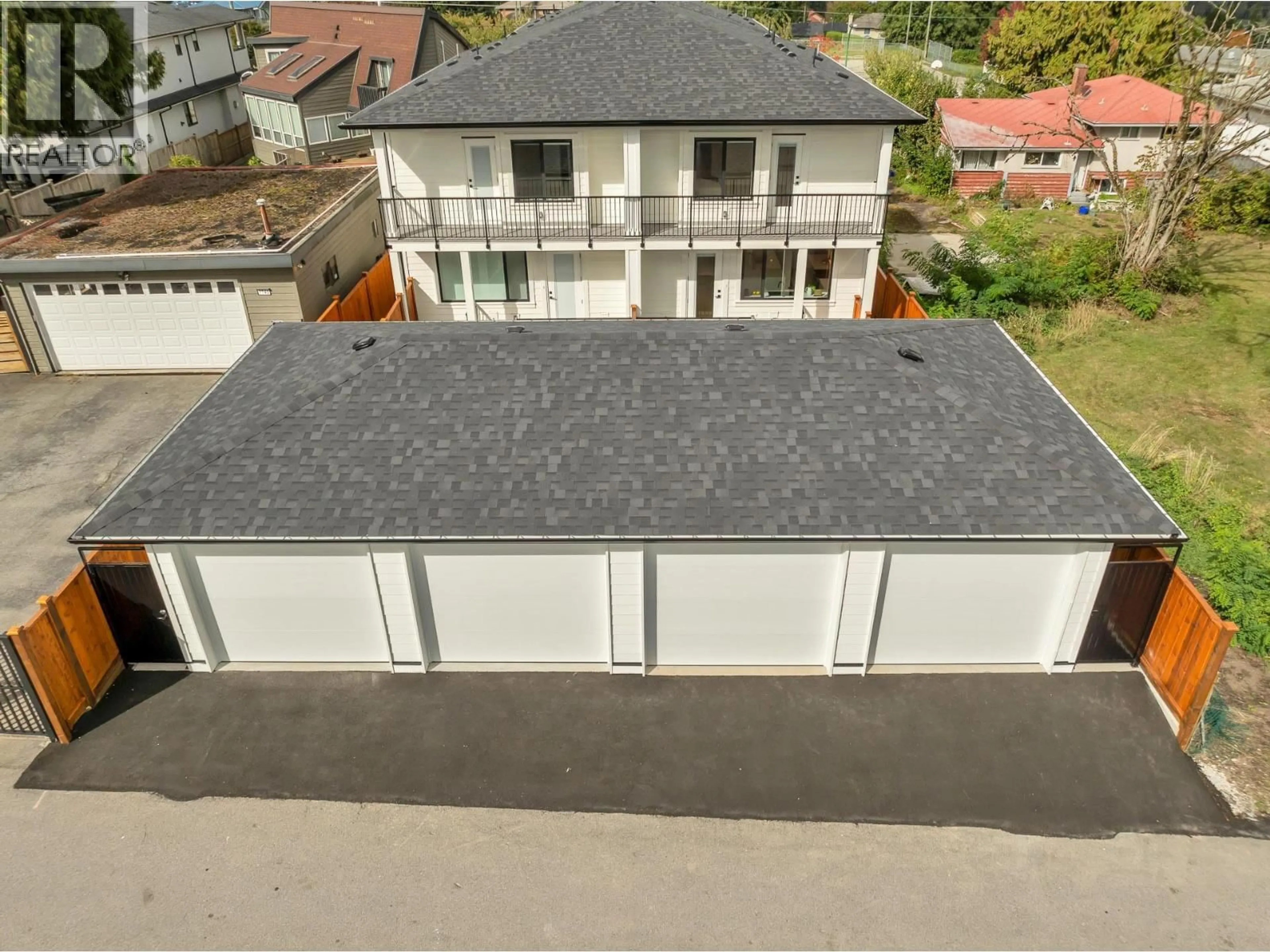 A pic from outside/outdoor area/front of a property/back of a property/a pic from drone, unknown for 3 - 7750 MAYFIELD STREET, Burnaby British Columbia V5E2J6