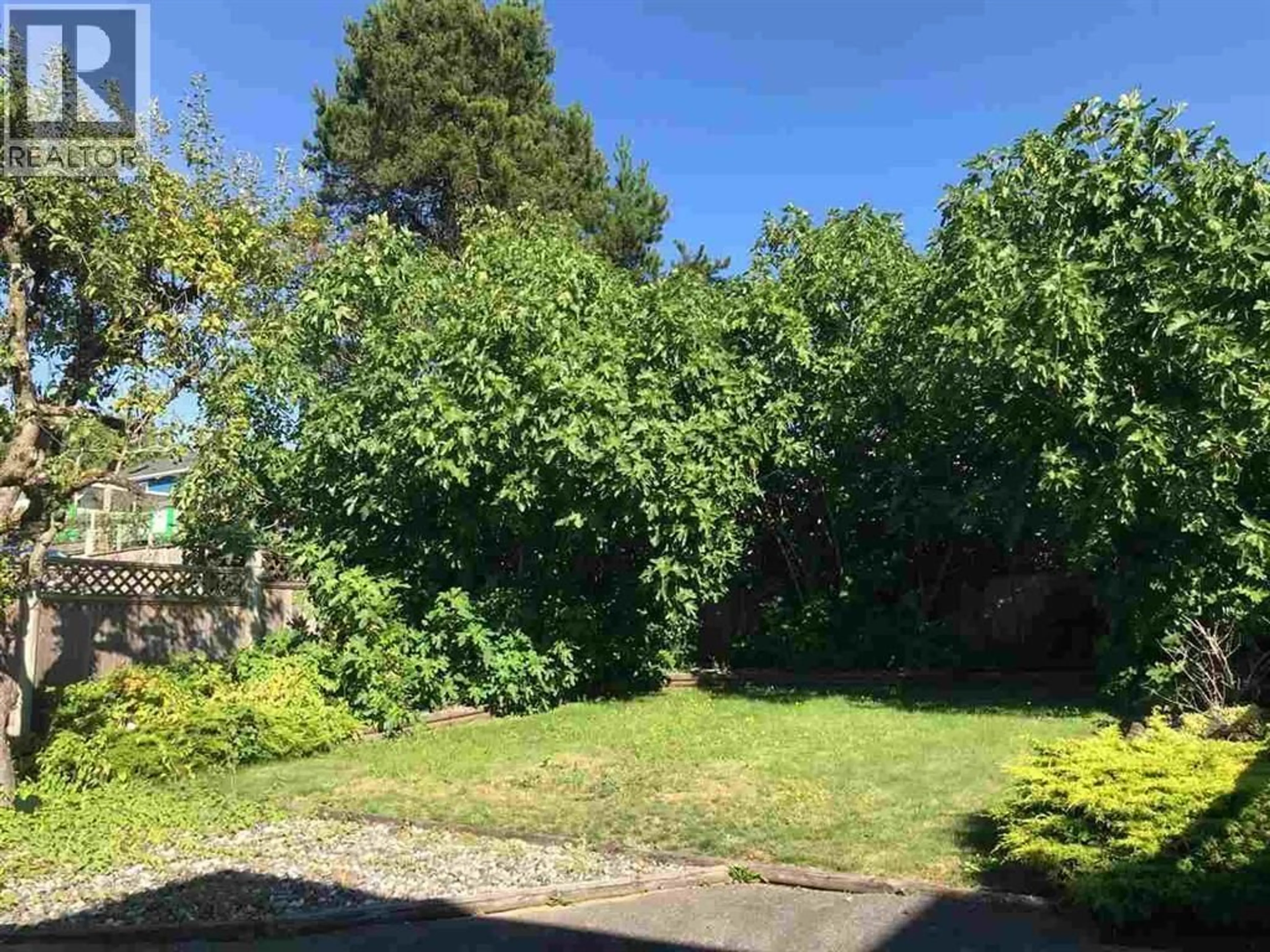 A pic from outside/outdoor area/front of a property/back of a property/a pic from drone, forest/trees view for 4904 RUPERT STREET, Vancouver British Columbia V3S2J1