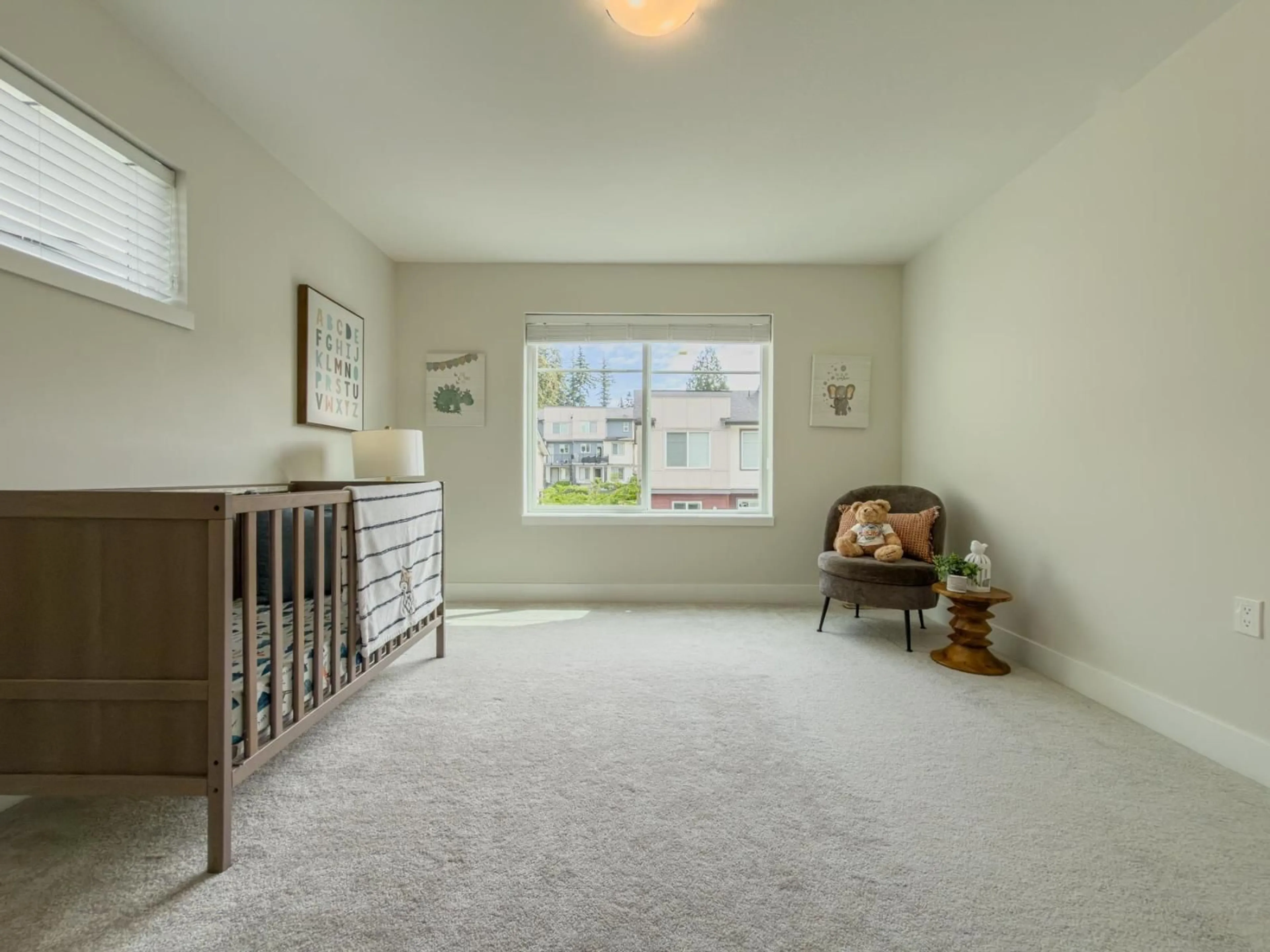A pic of a room for 84 - 15665 MOUNTAIN VIEW DRIVE, Surrey British Columbia V3Z0W8