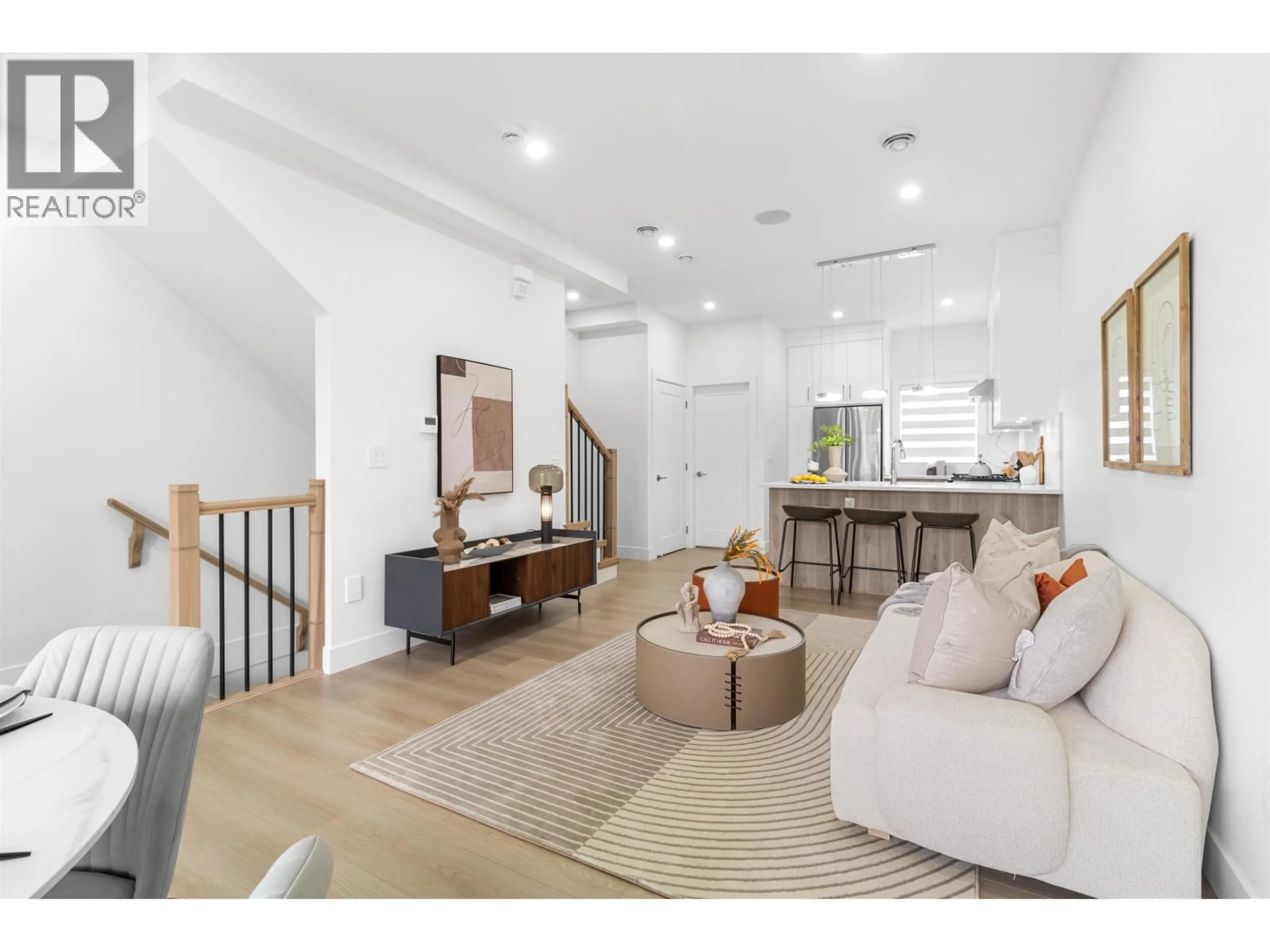 Living room with furniture, unknown for 7 - 22551 WESTMINSTER HIGHWAY, Richmond British Columbia V6V1B6