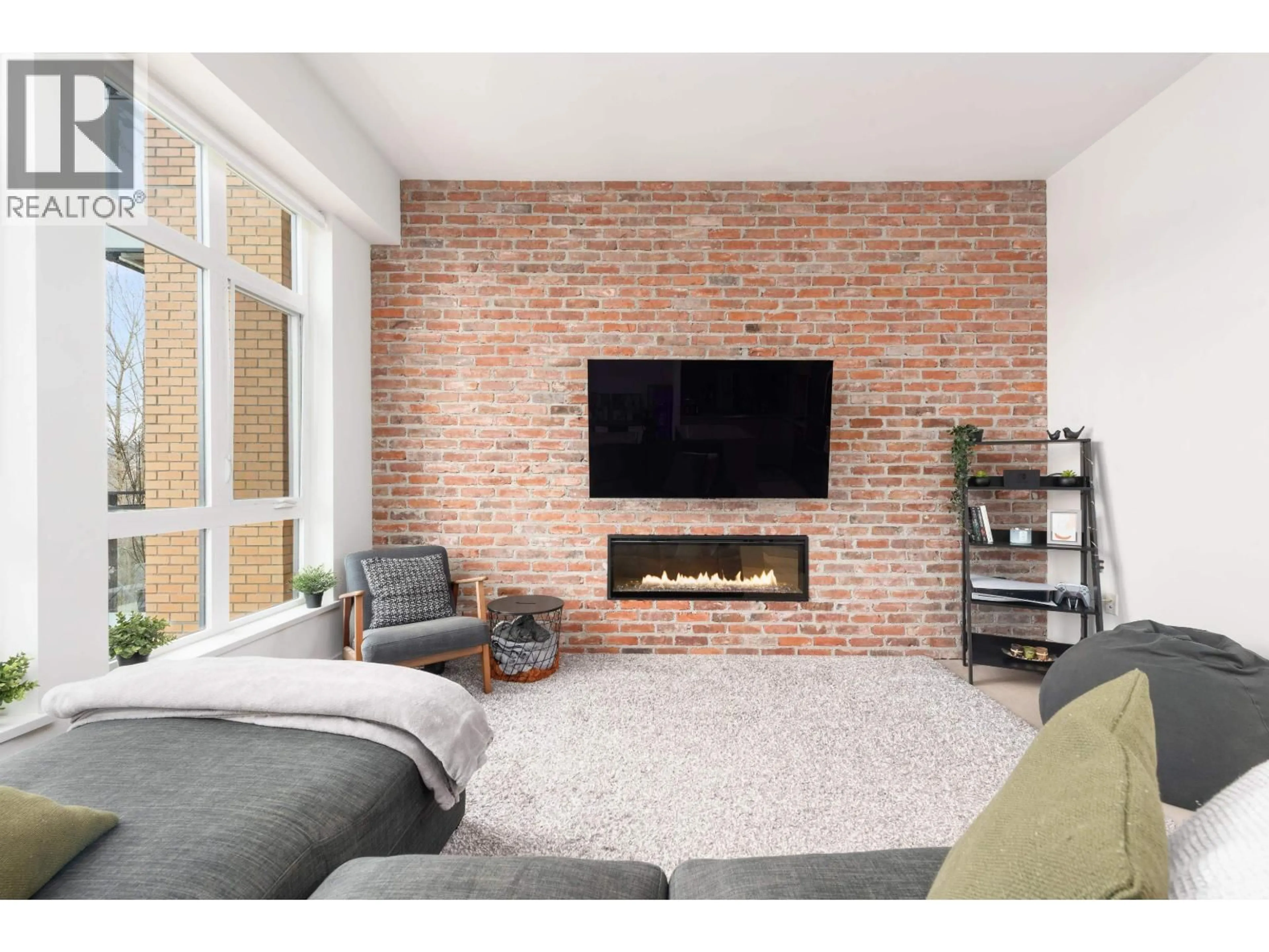 Living room with furniture, unknown for 303 - 300 SALTER STREET, New Westminster British Columbia V3M0L9