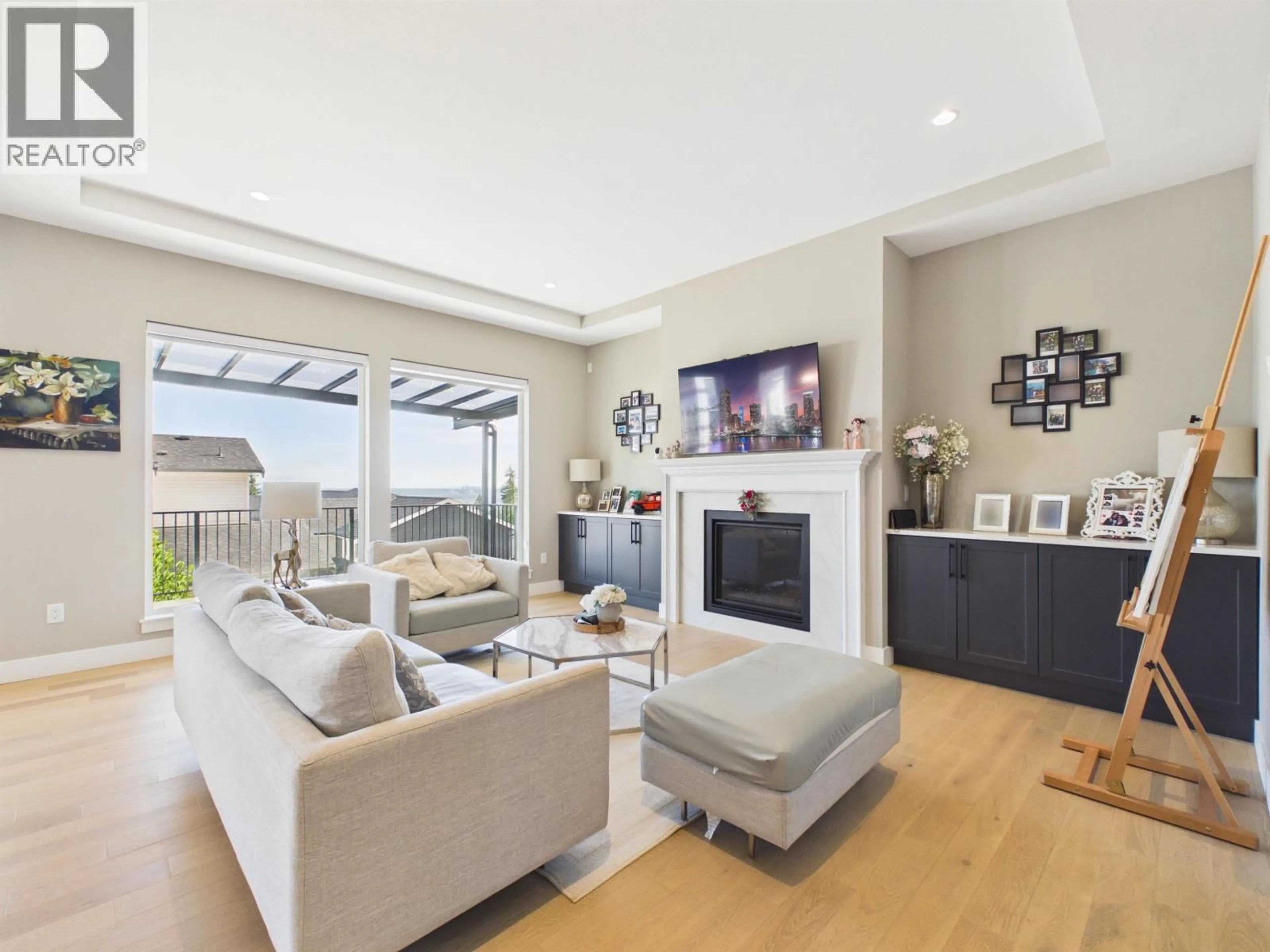 Living room with furniture, unknown for 3488 DANIELSON DRIVE, Coquitlam British Columbia V3E0N4