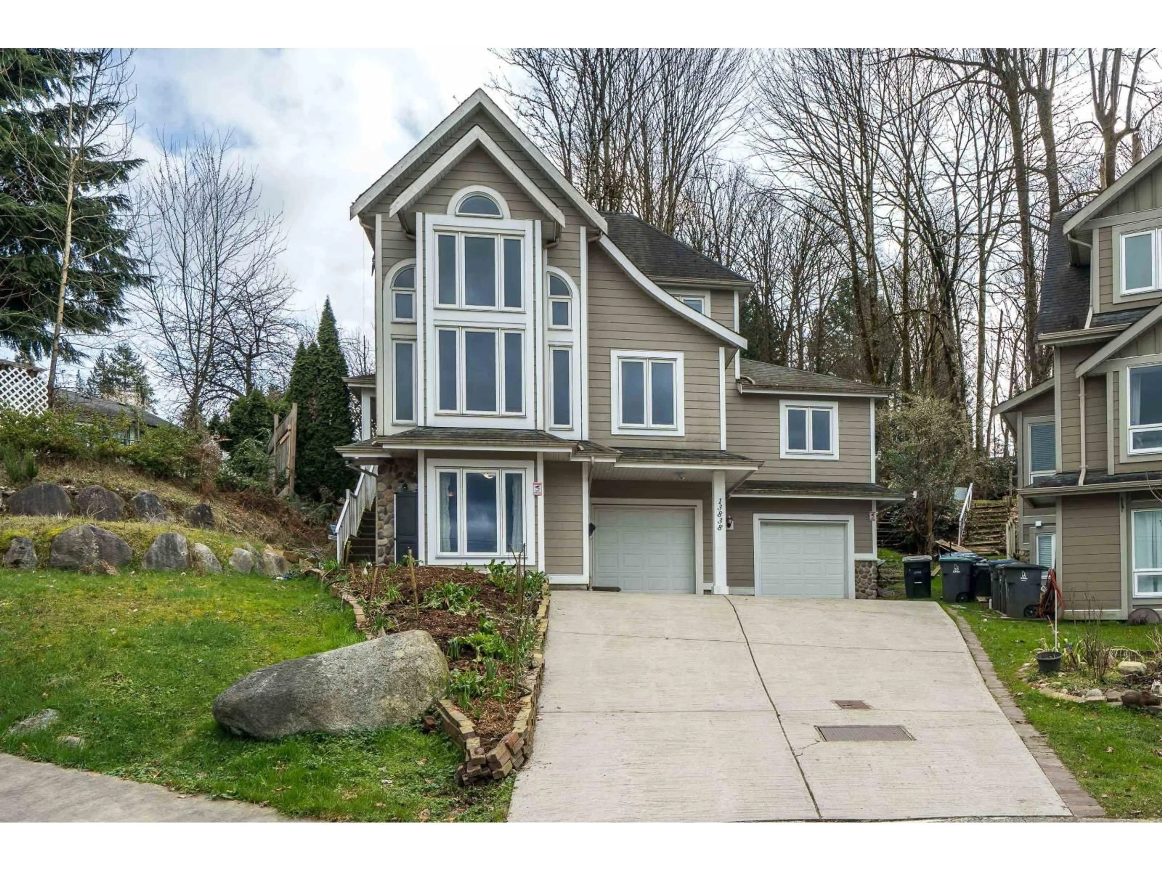 Home with vinyl exterior material, unknown for 13838 116 AVENUE, Surrey British Columbia V3R2T2