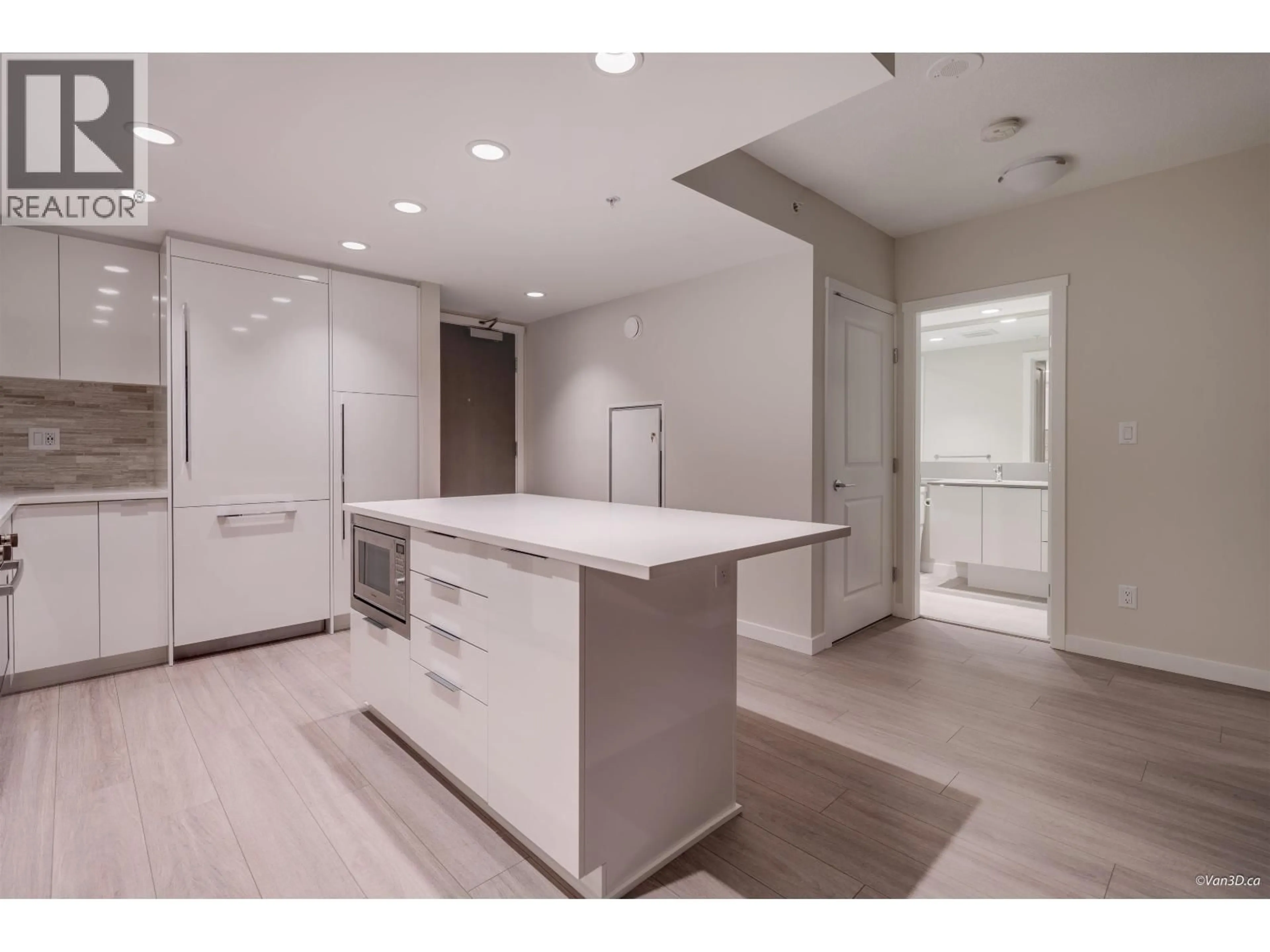 Open concept kitchen, unknown for 3602 - 1182 WESTWOOD STREET, Coquitlam British Columbia V3B0T9