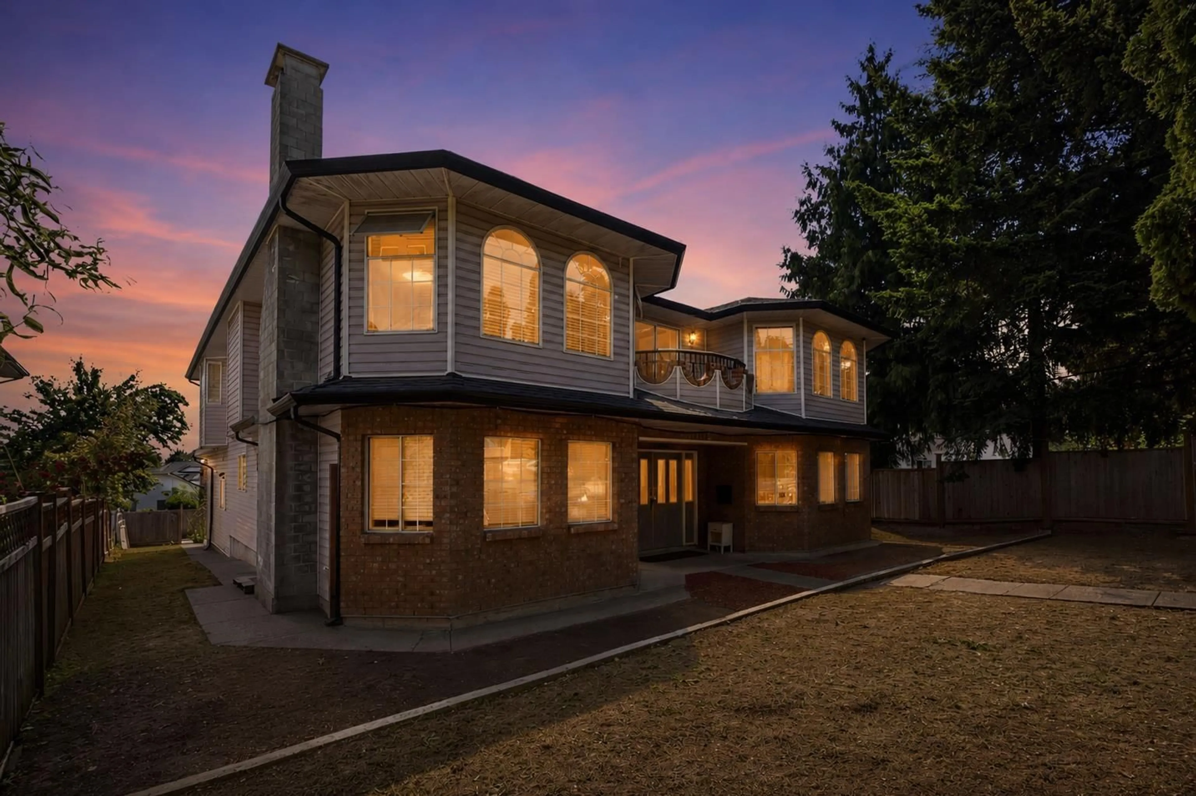Unknown for 14648 88 AVENUE, Surrey British Columbia V3S2S3