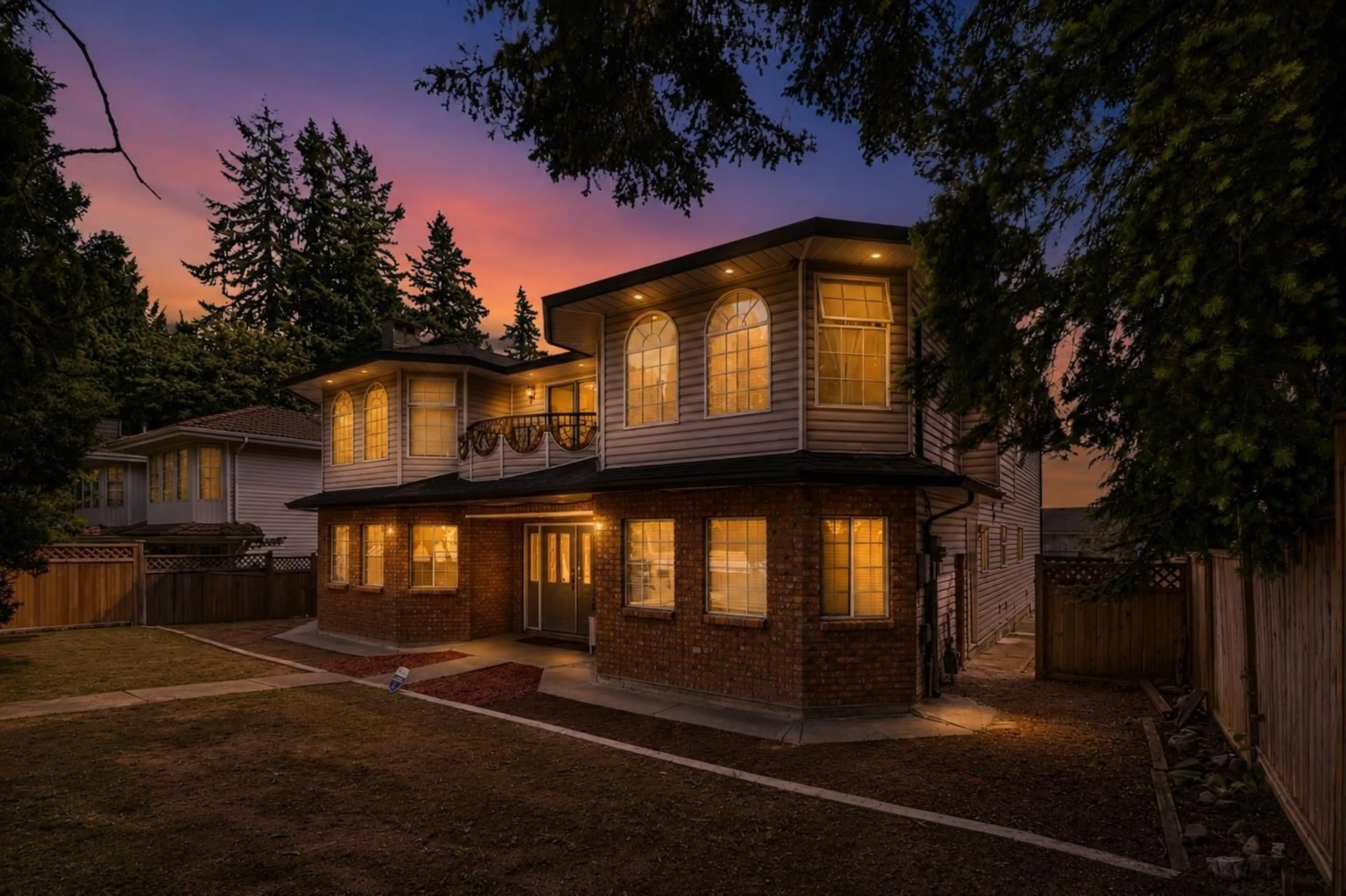 Unknown for 14648 88 AVENUE, Surrey British Columbia V3S2S3