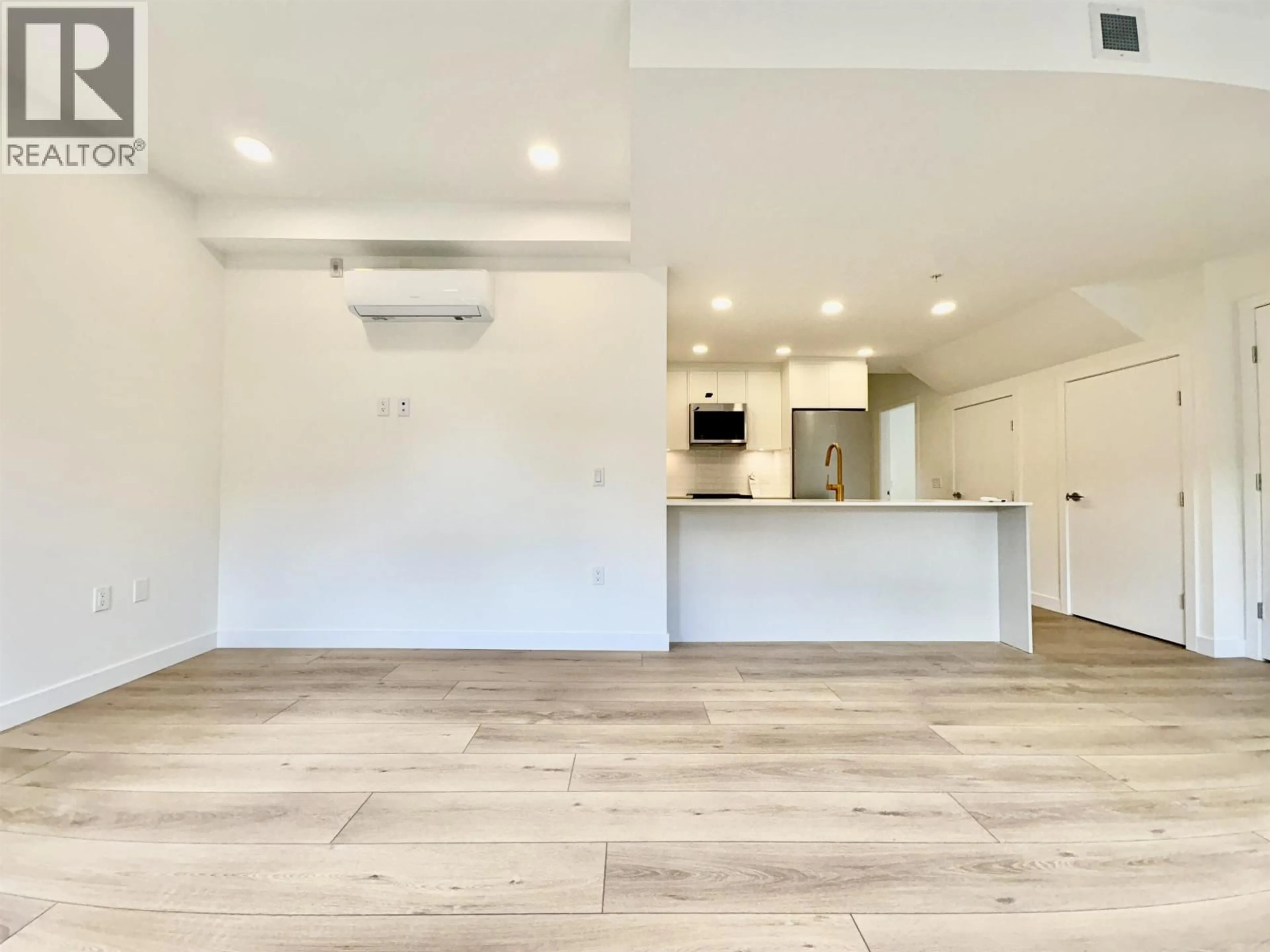 Open concept kitchen, wood/laminate floor for 14 - 728 LEA AVENUE, Coquitlam British Columbia V3J0S1
