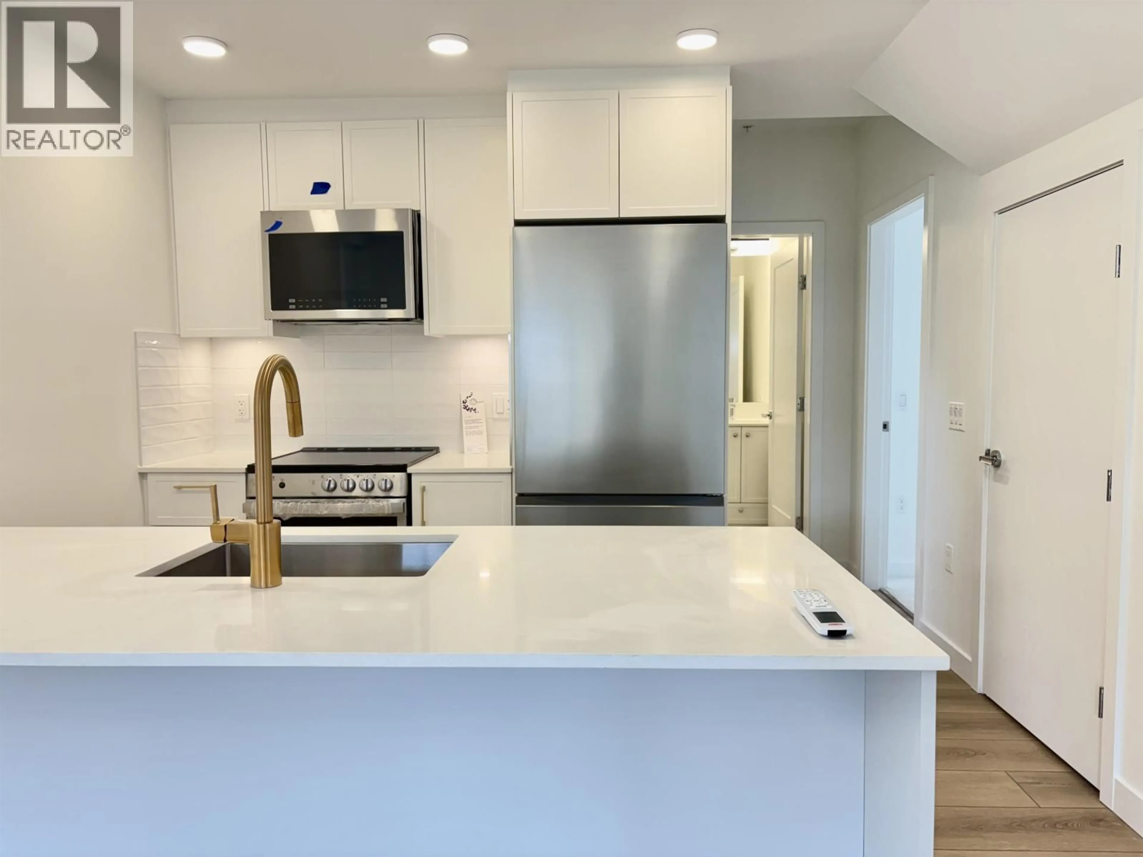 Open concept kitchen, unknown for 14 - 728 LEA AVENUE, Coquitlam British Columbia V3J0S1