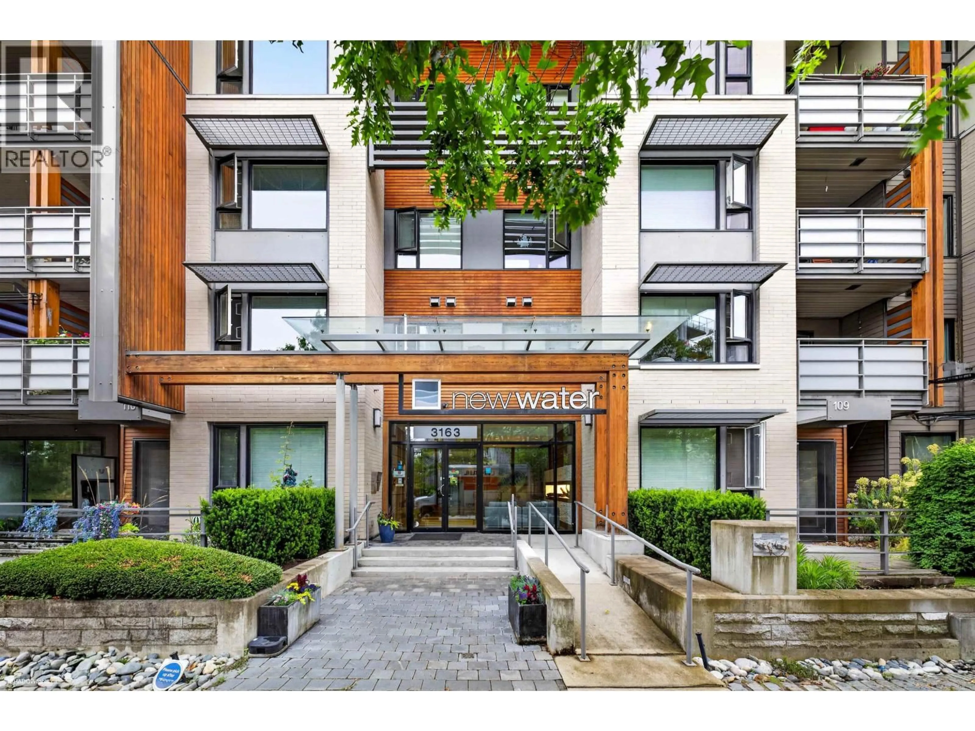Indoor foyer for 220 - 3163 RIVERWALK AVENUE, Vancouver British Columbia V5S0A8