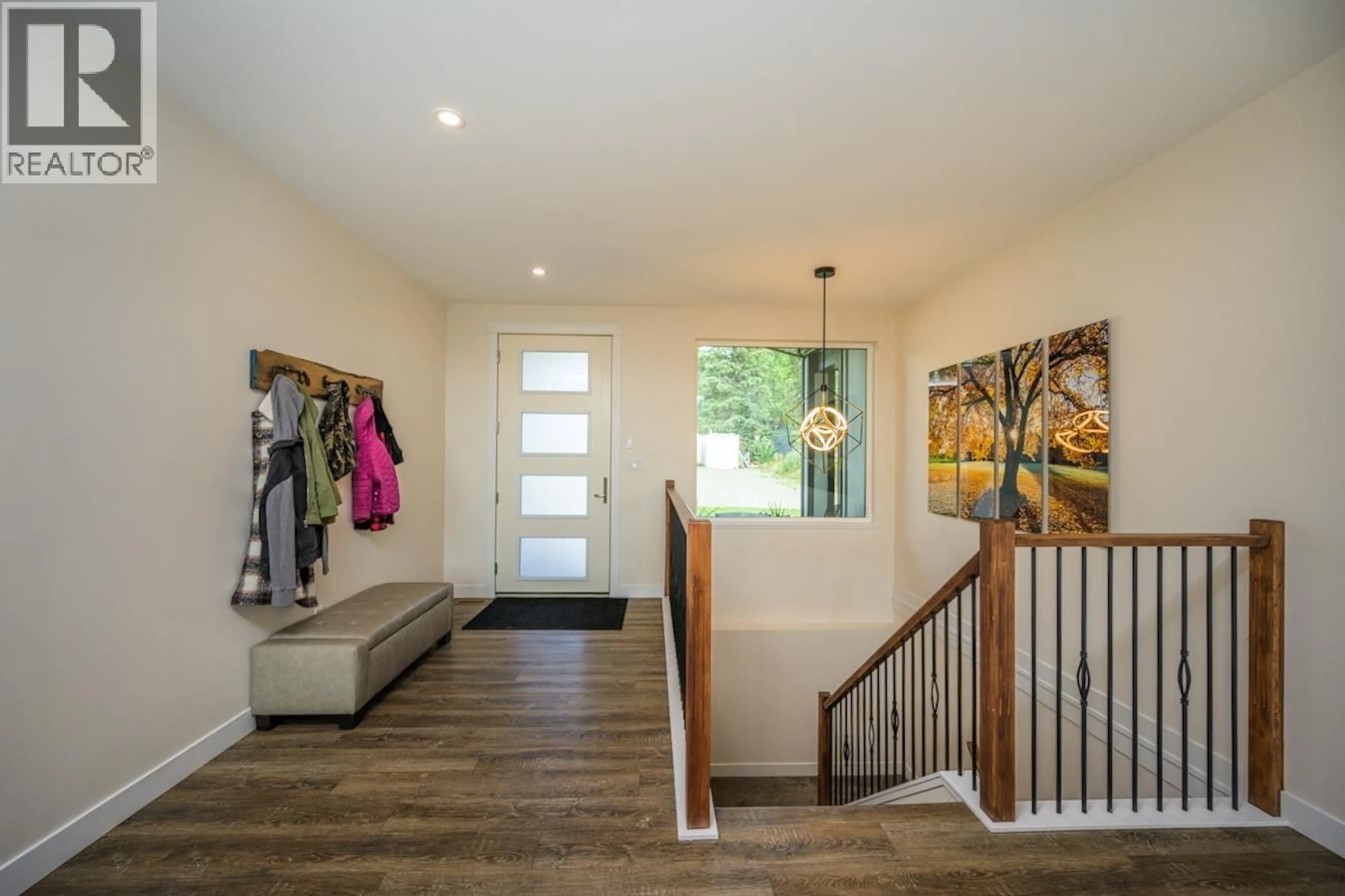 Indoor entryway for 27735 NESS LAKE ROAD, Prince George British Columbia V2K5N5