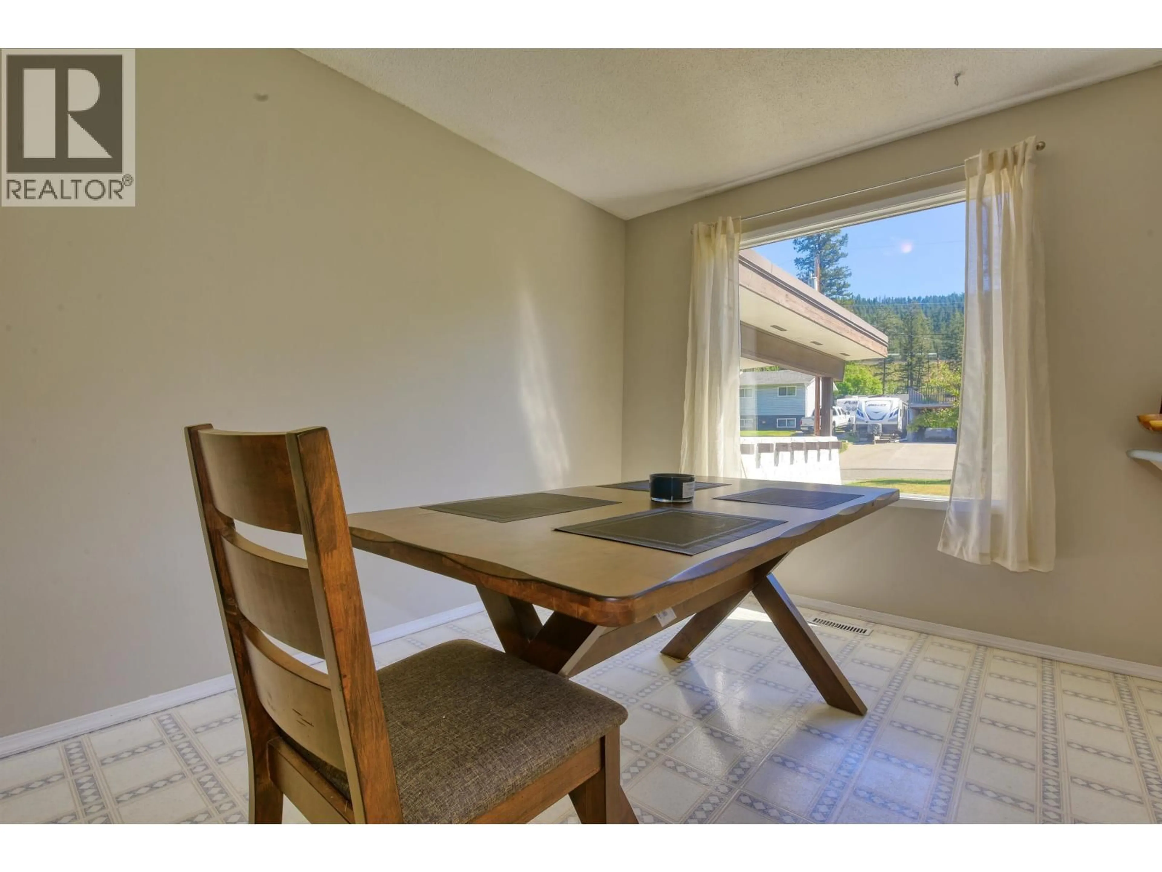 Dining room, unknown for 1245 CLARKE AVENUE, Williams Lake British Columbia V2G2N6