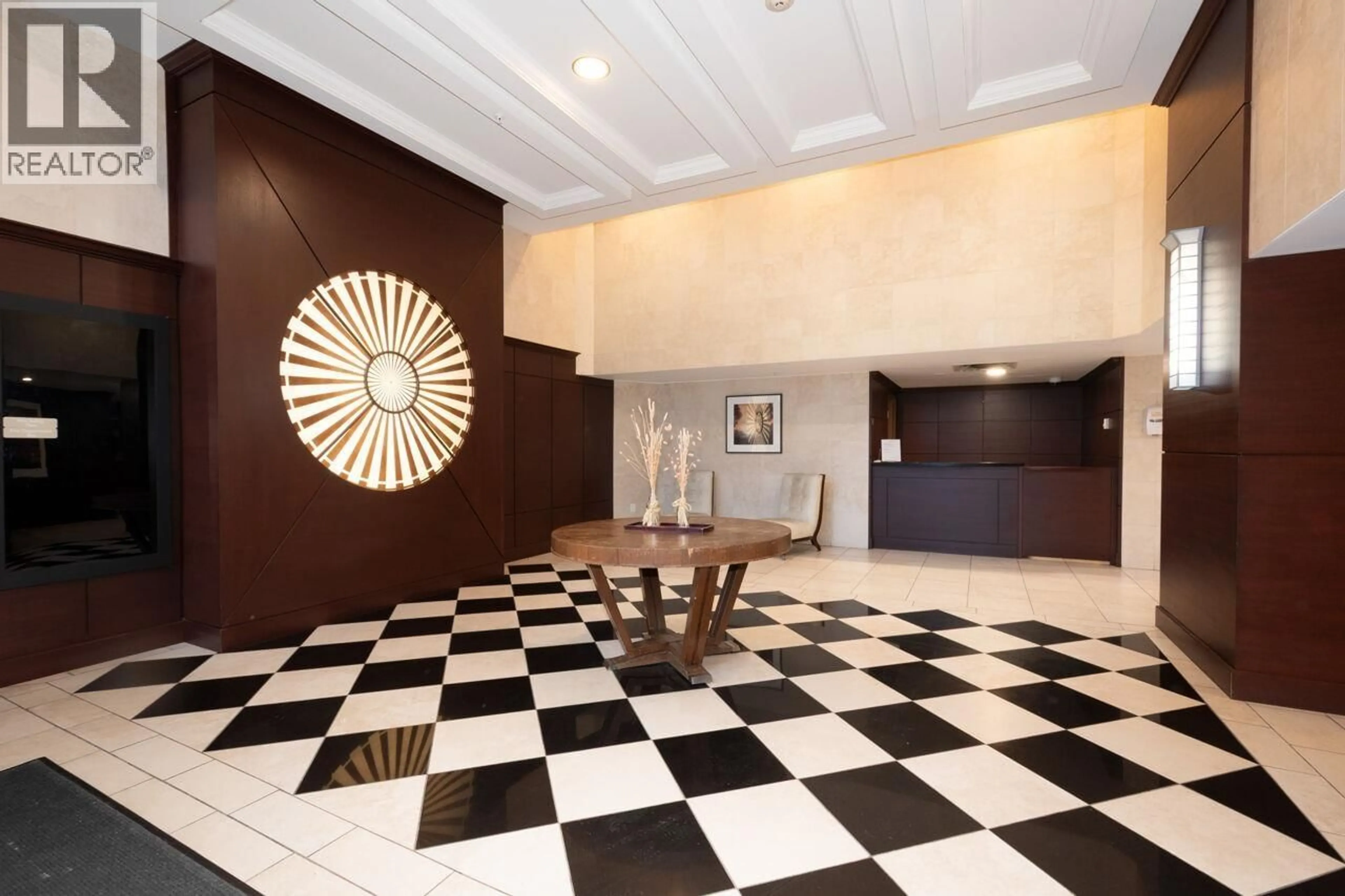 Lobby for 401 - 4250 DAWSON STREET, Burnaby British Columbia V5C4B1