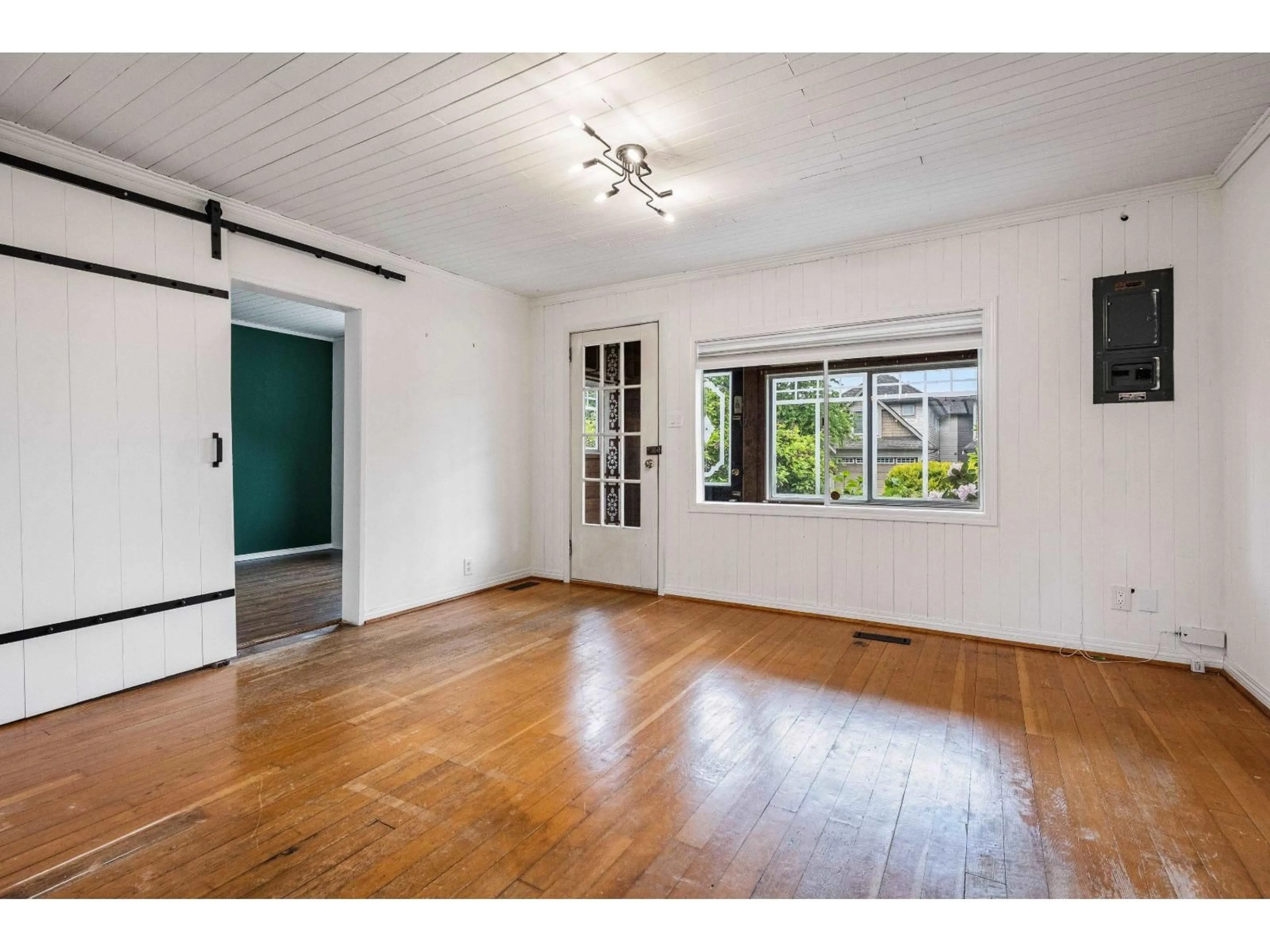 Unknown for 45748 LEWIS AVENUE, Chilliwack British Columbia V2P3C4
