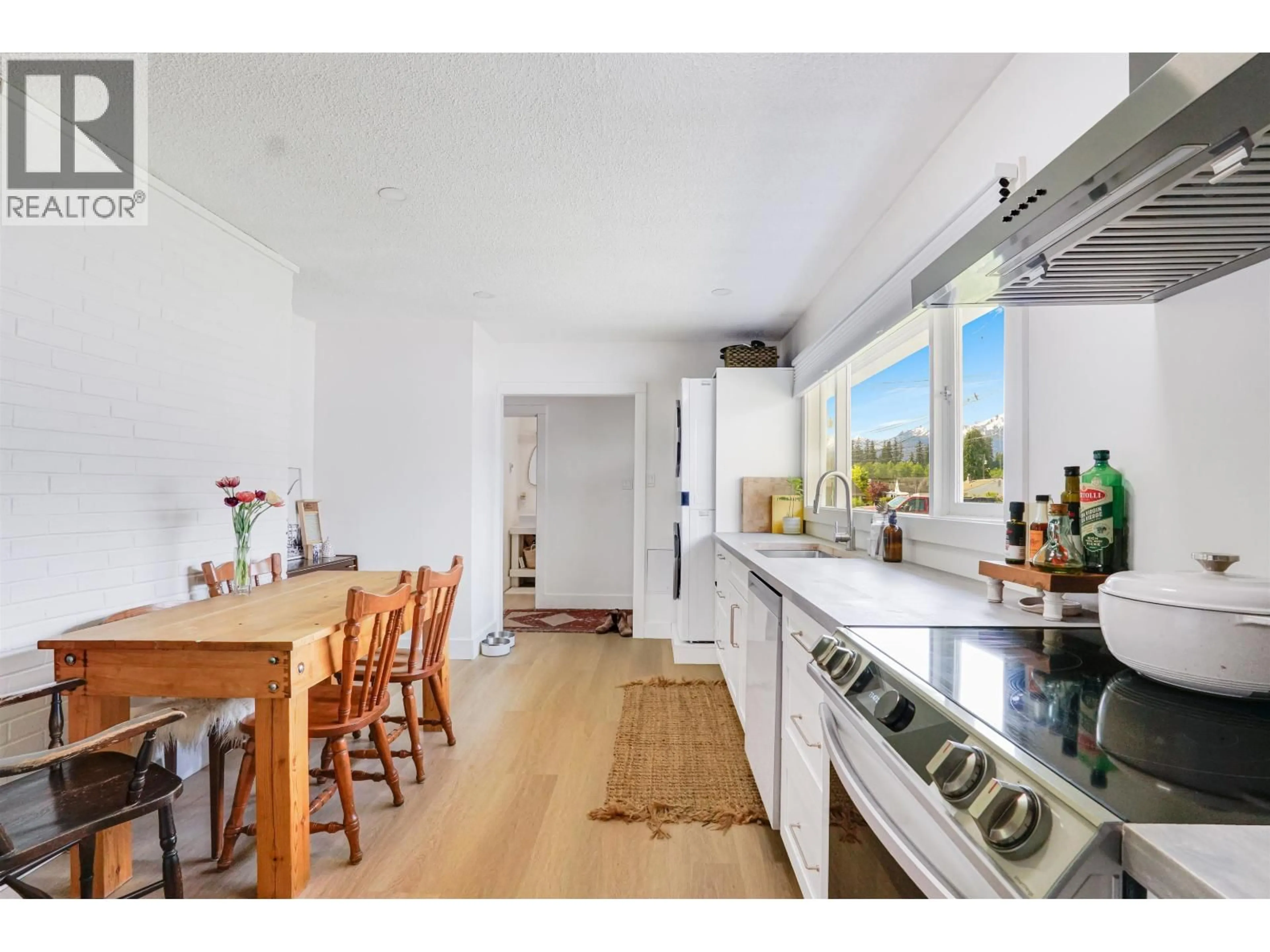 Open concept kitchen, unknown for 81 CHILKO STREET, Kitimat British Columbia V8C1Y6