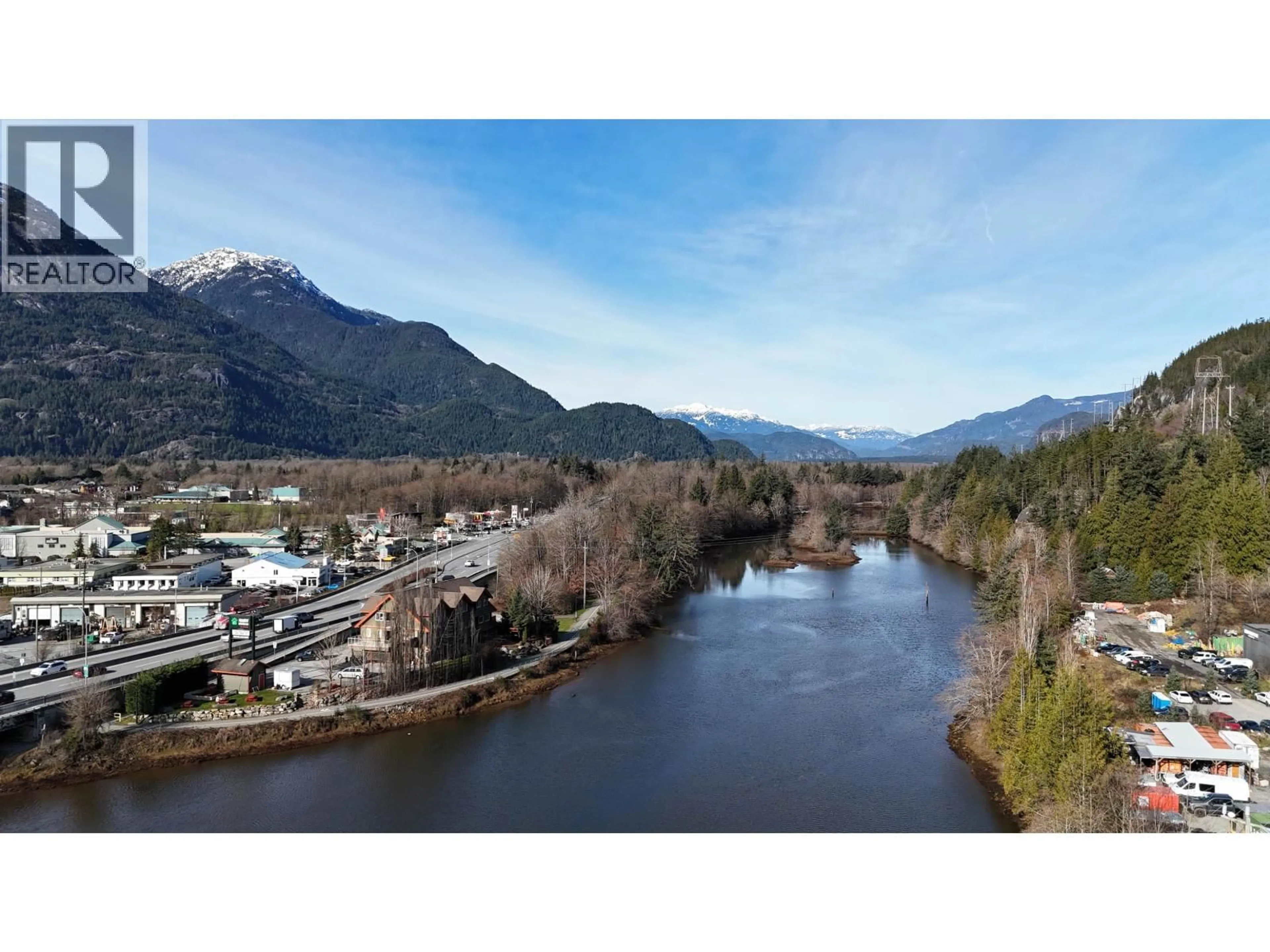 A pic from outside/outdoor area/front of a property/back of a property/a pic from drone, water/lake/river/ocean view for 415 - 1500 SCOTT CRESCENT, Squamish British Columbia V8B1G5