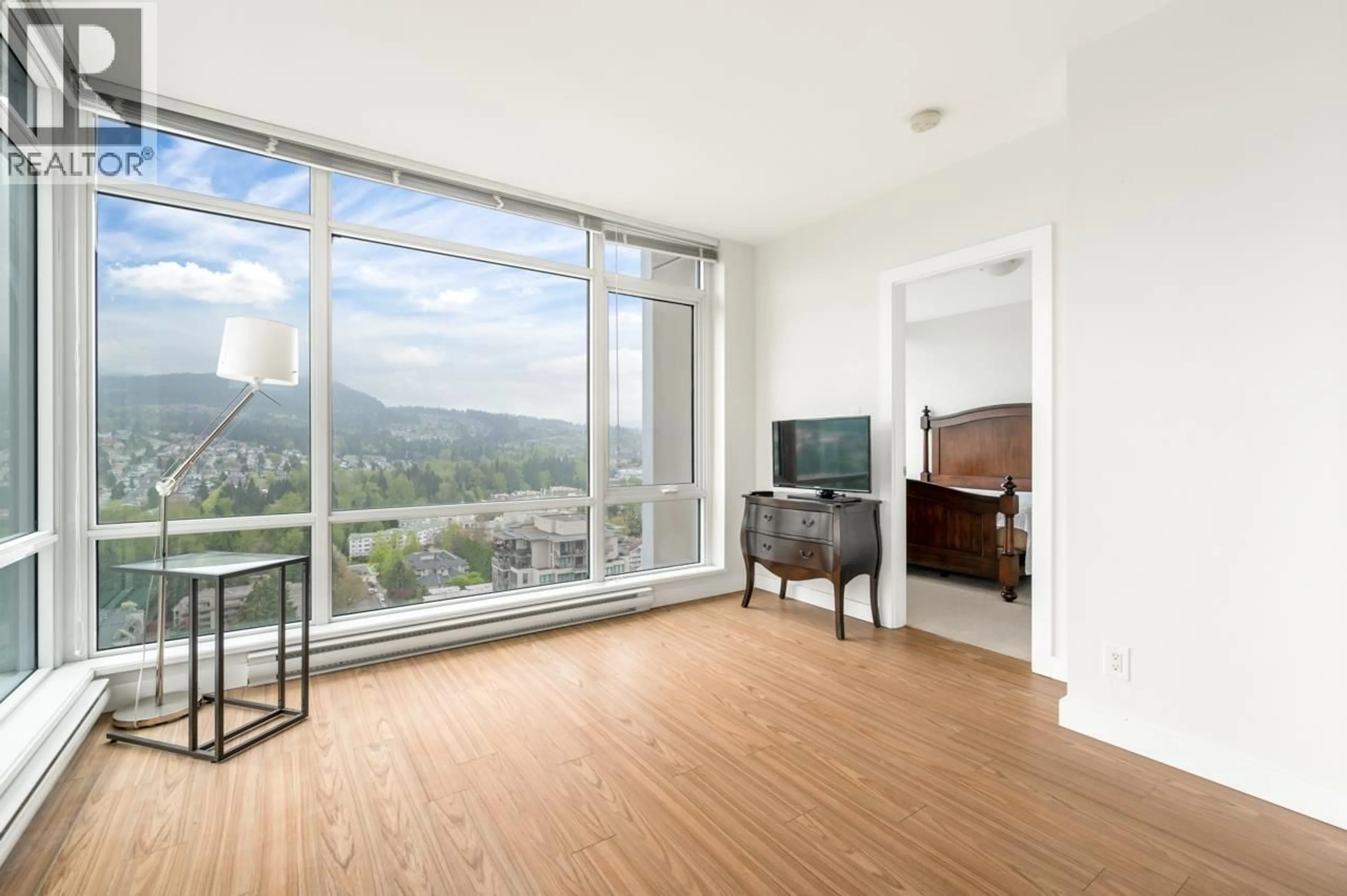 Living room with furniture, wood/laminate floor for 2909 - 2955 ATLANTIC AVENUE, Coquitlam British Columbia V3B0H9