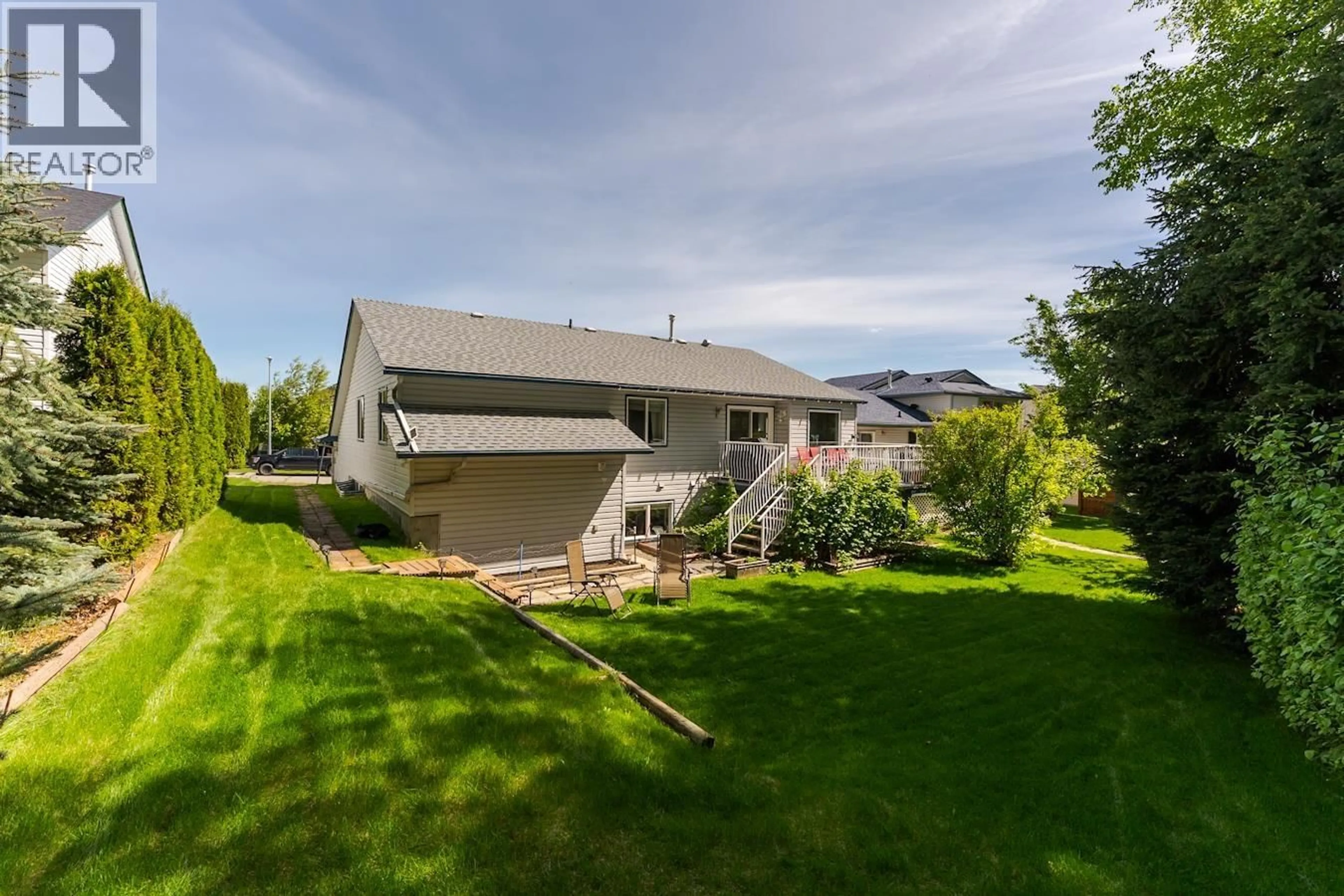A pic from outside/outdoor area/front of a property/back of a property/a pic from drone, mountain view for 3190 VISTA RISE ROAD, Prince George British Columbia V2N6R8