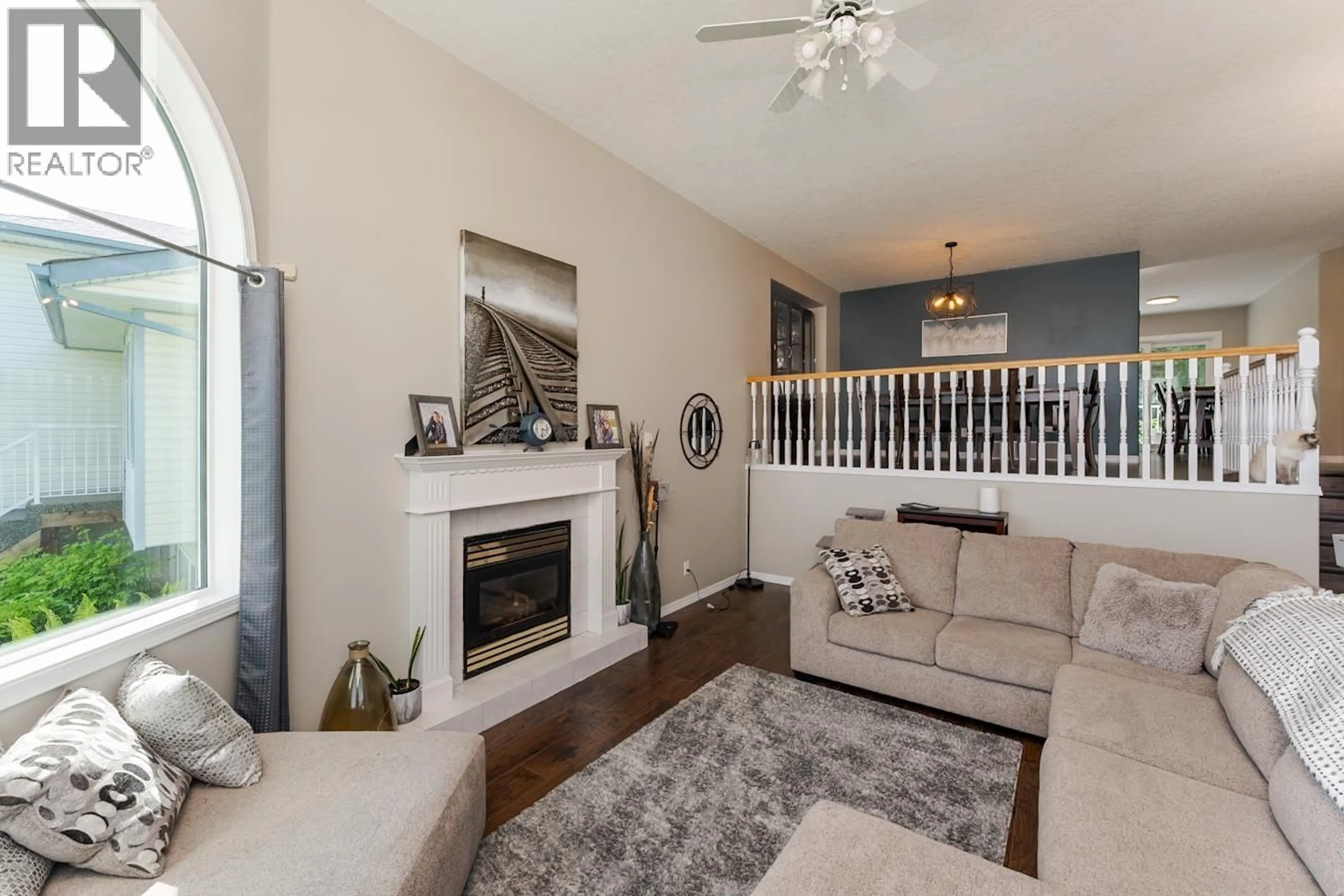 Living room with furniture, unknown for 3190 VISTA RISE ROAD, Prince George British Columbia V2N6R8