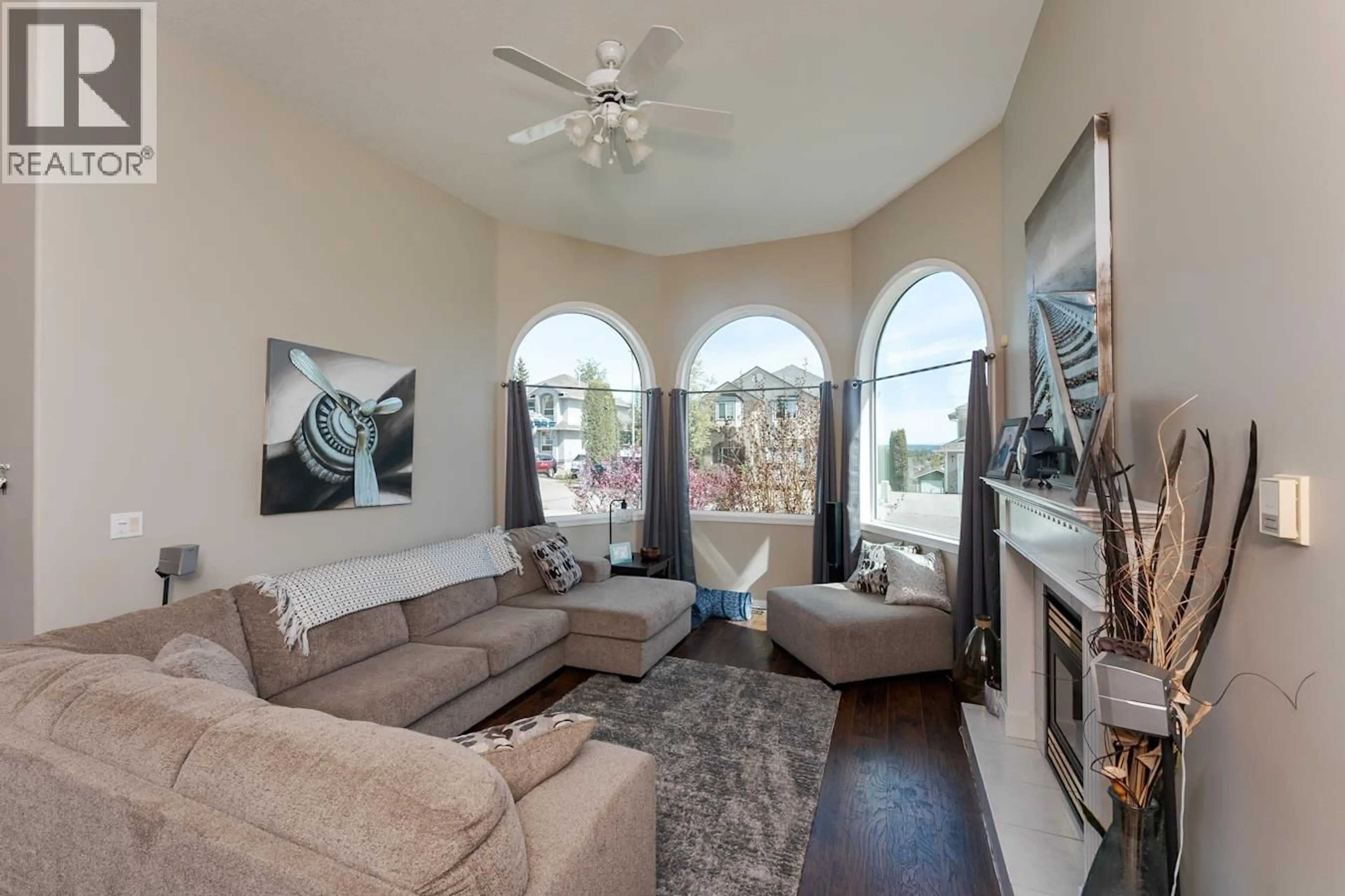 Living room with furniture, unknown for 3190 VISTA RISE ROAD, Prince George British Columbia V2N6R8