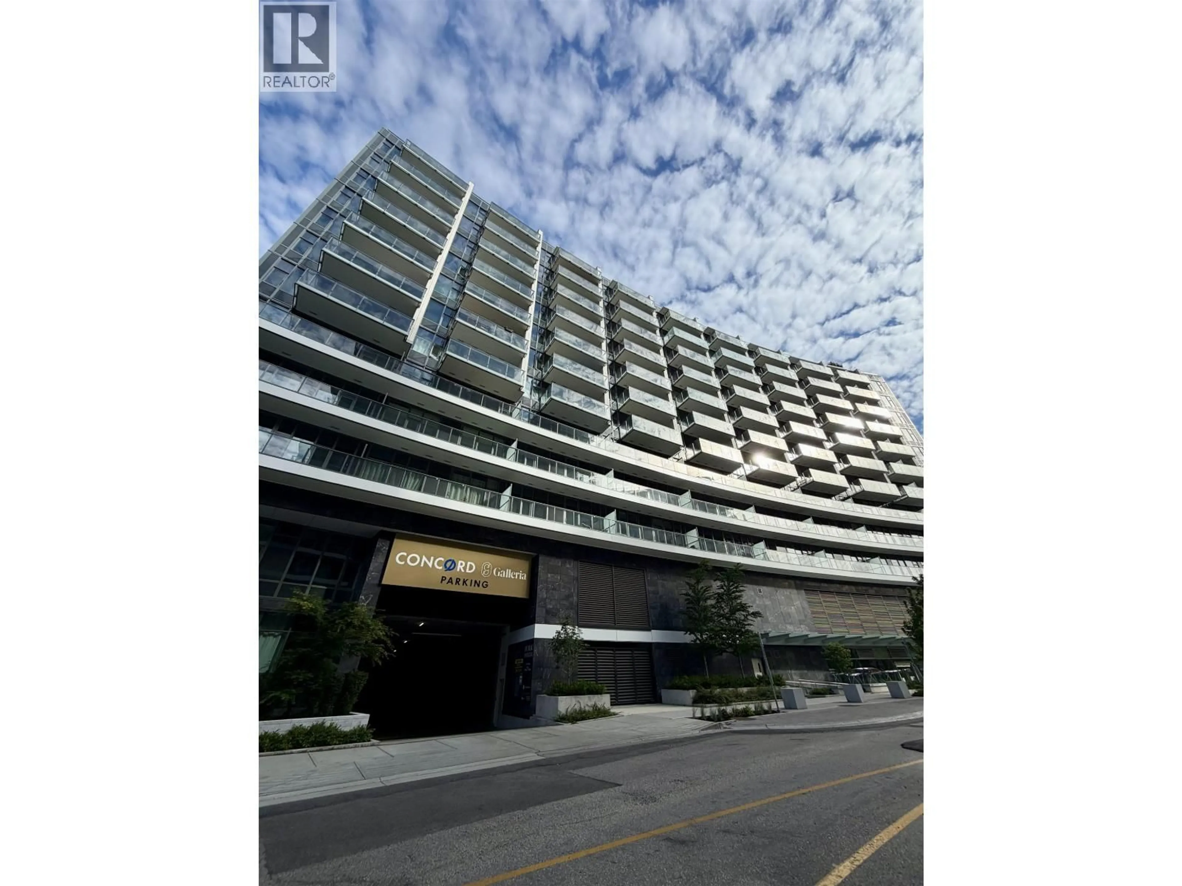 Indoor foyer for 1483 - 8671 HAZELBRIDGE WAY, Richmond British Columbia V6X0W9