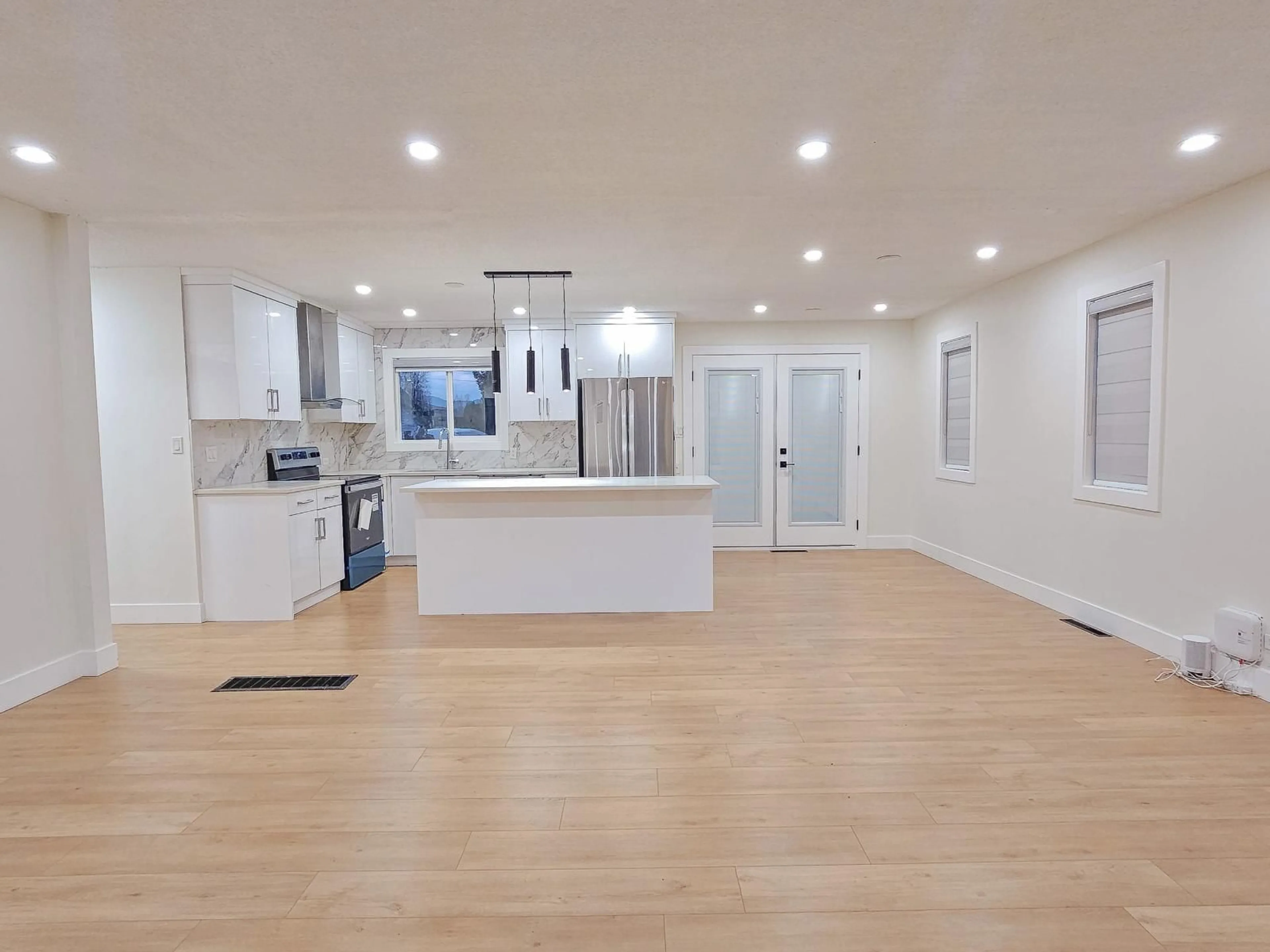 Open concept kitchen, unknown for 9335 JACKSON STREET, Chilliwack British Columbia V2P3X2